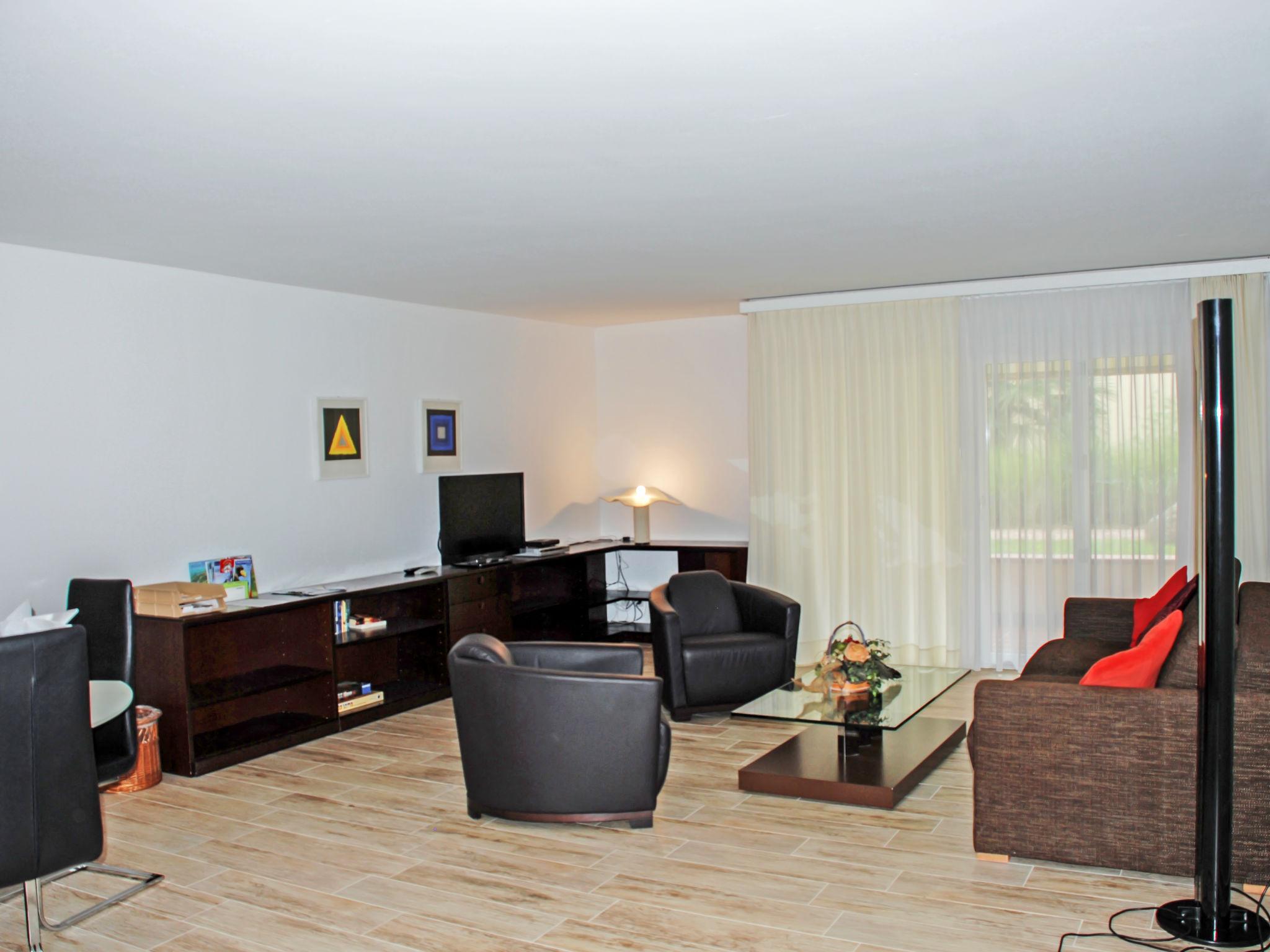 Photo 6 - 1 bedroom Apartment in Caslano with garden and terrace