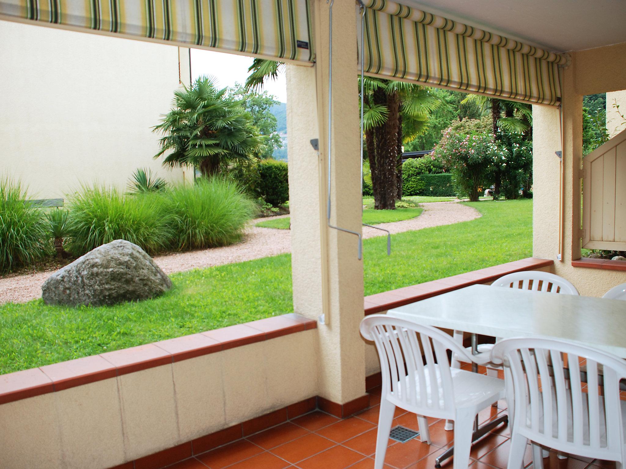 Photo 1 - 1 bedroom Apartment in Caslano with garden and mountain view