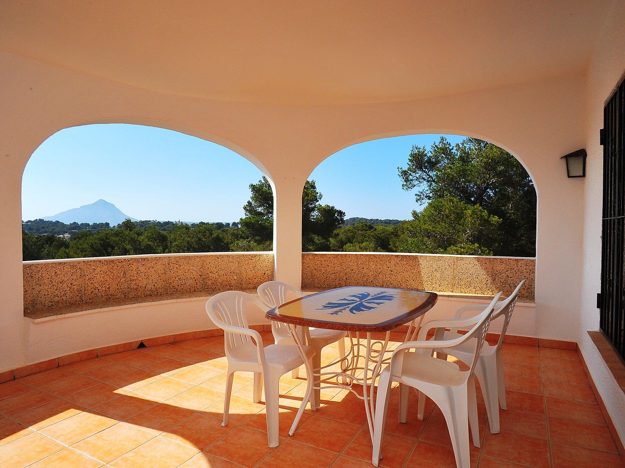 Photo 4 - 2 bedroom House in Jávea with private pool and sea view