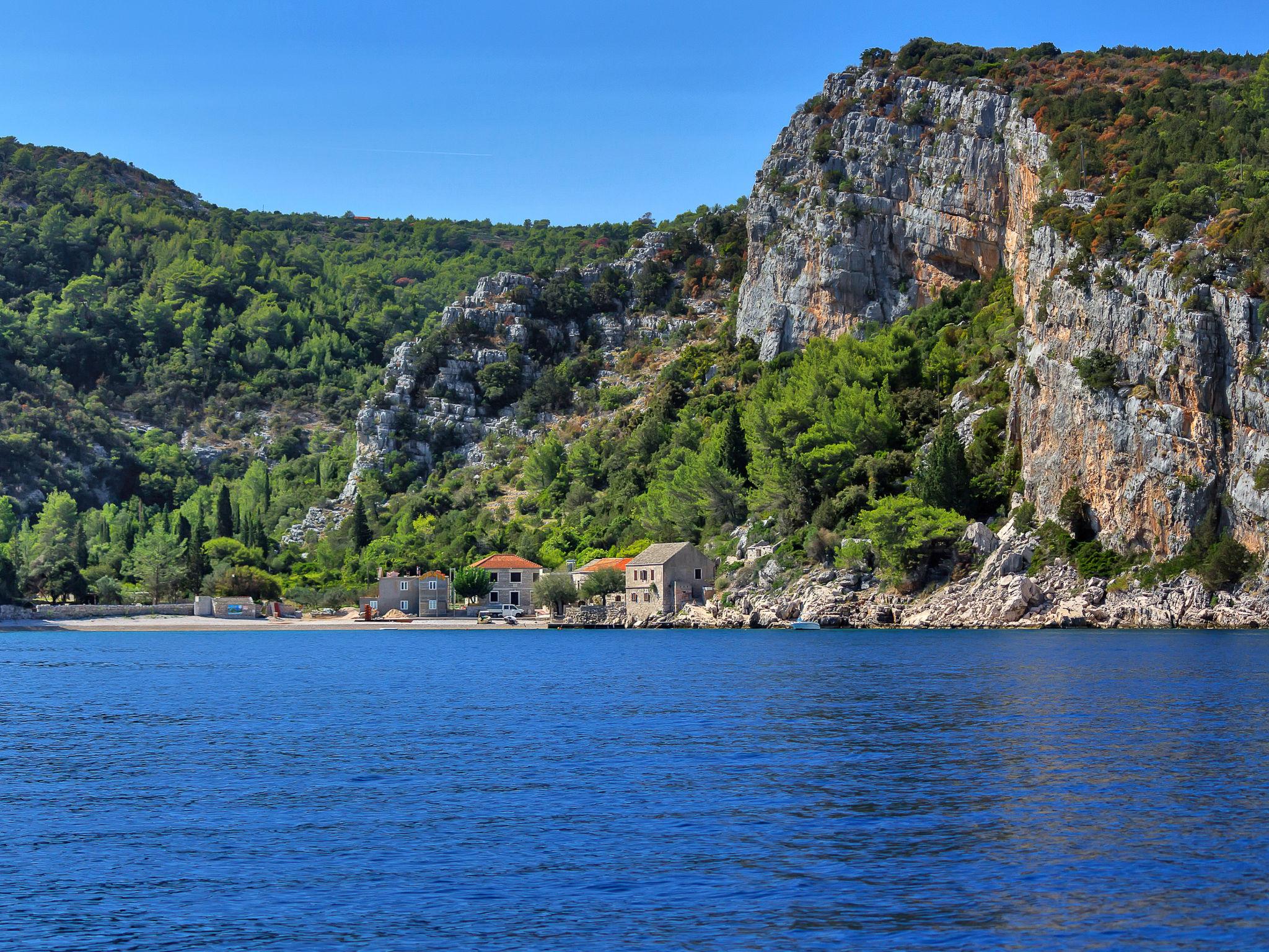 Photo 32 - Maison de 3 chambres à Jelsa avec terrasse et vues à la mer