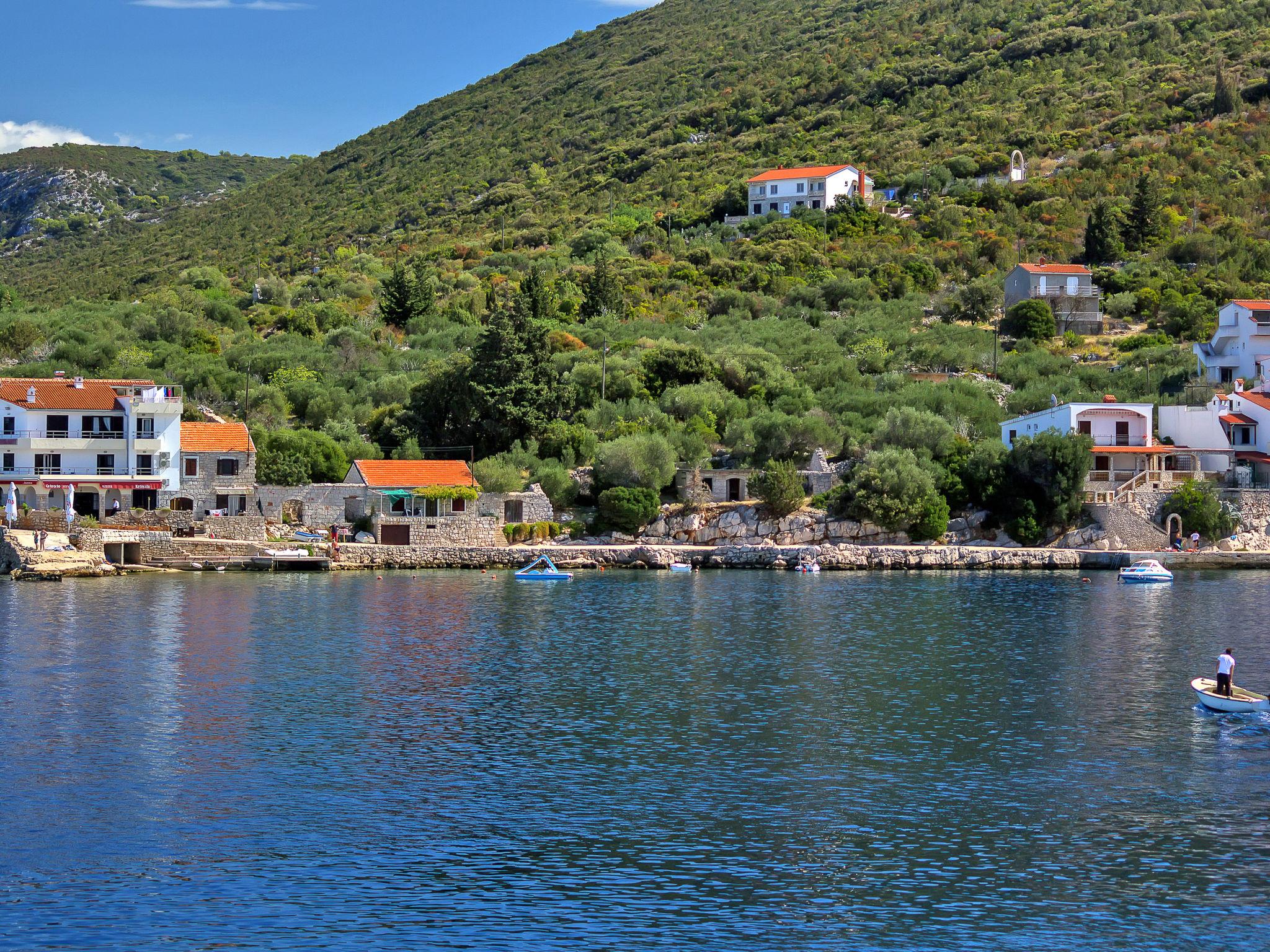 Photo 34 - Maison de 3 chambres à Jelsa avec terrasse et vues à la mer