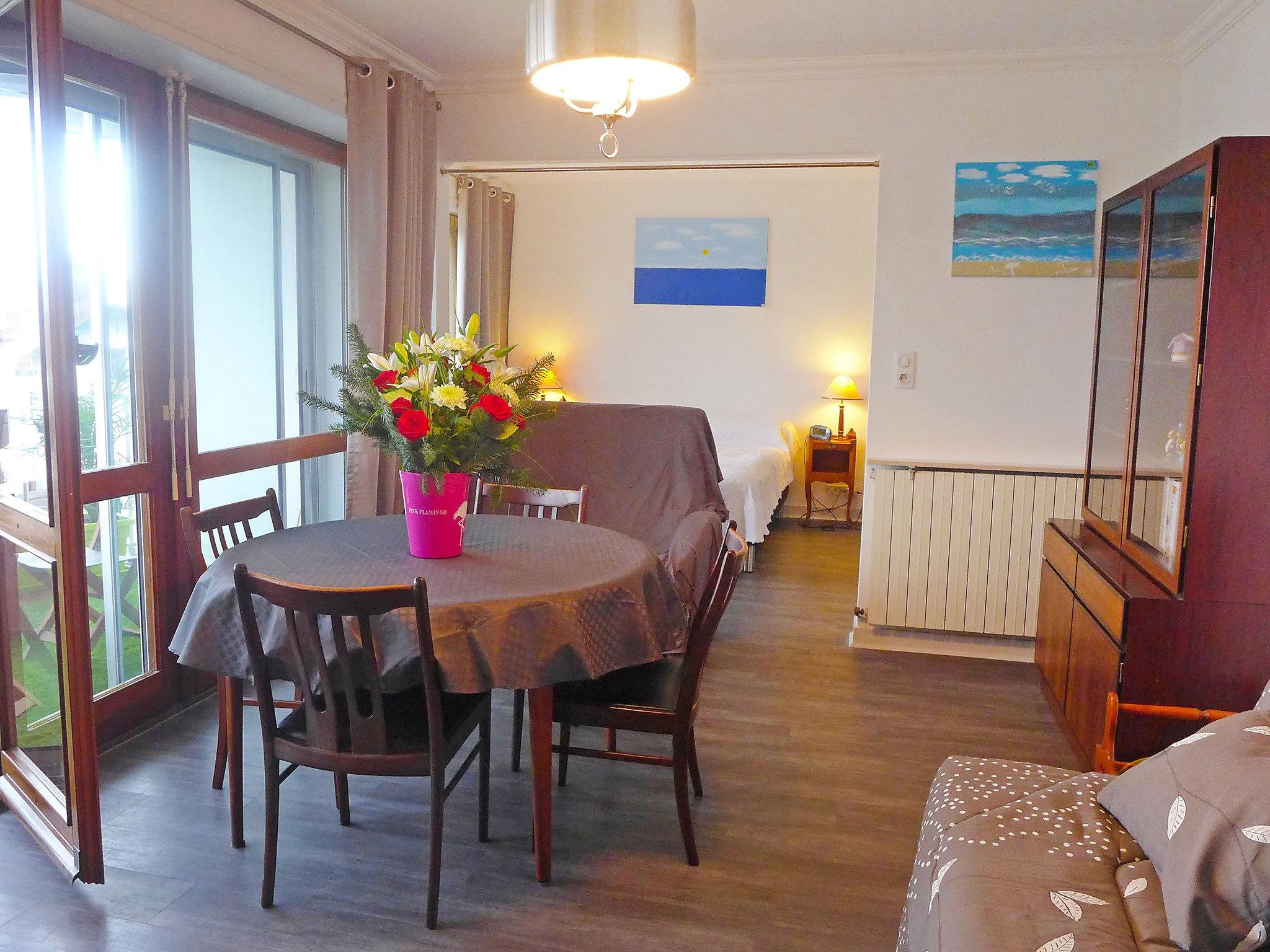 Foto 1 - Apartamento de 1 habitación en Biarritz con vistas al mar