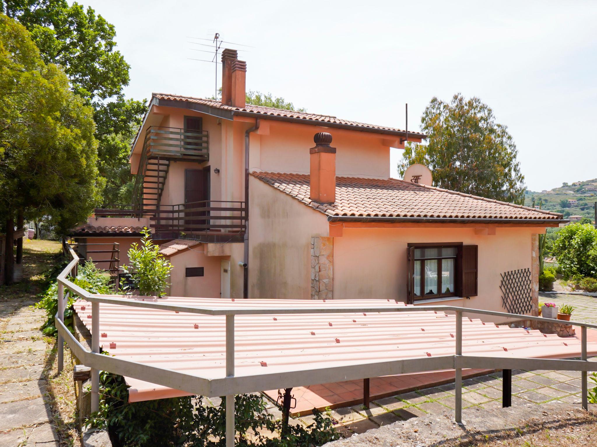 Photo 31 - Maison de 6 chambres à Itri avec piscine privée et jardin