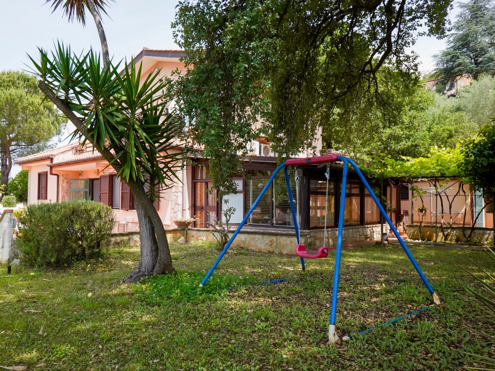 Photo 5 - Maison de 6 chambres à Itri avec piscine privée et jardin