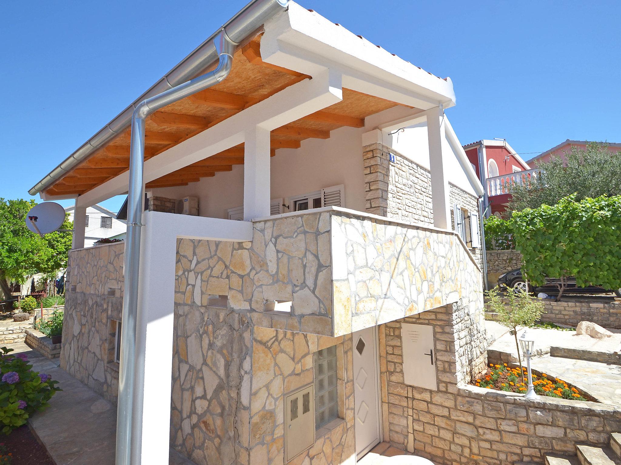 Foto 21 - Haus mit 3 Schlafzimmern in Obrovac mit terrasse