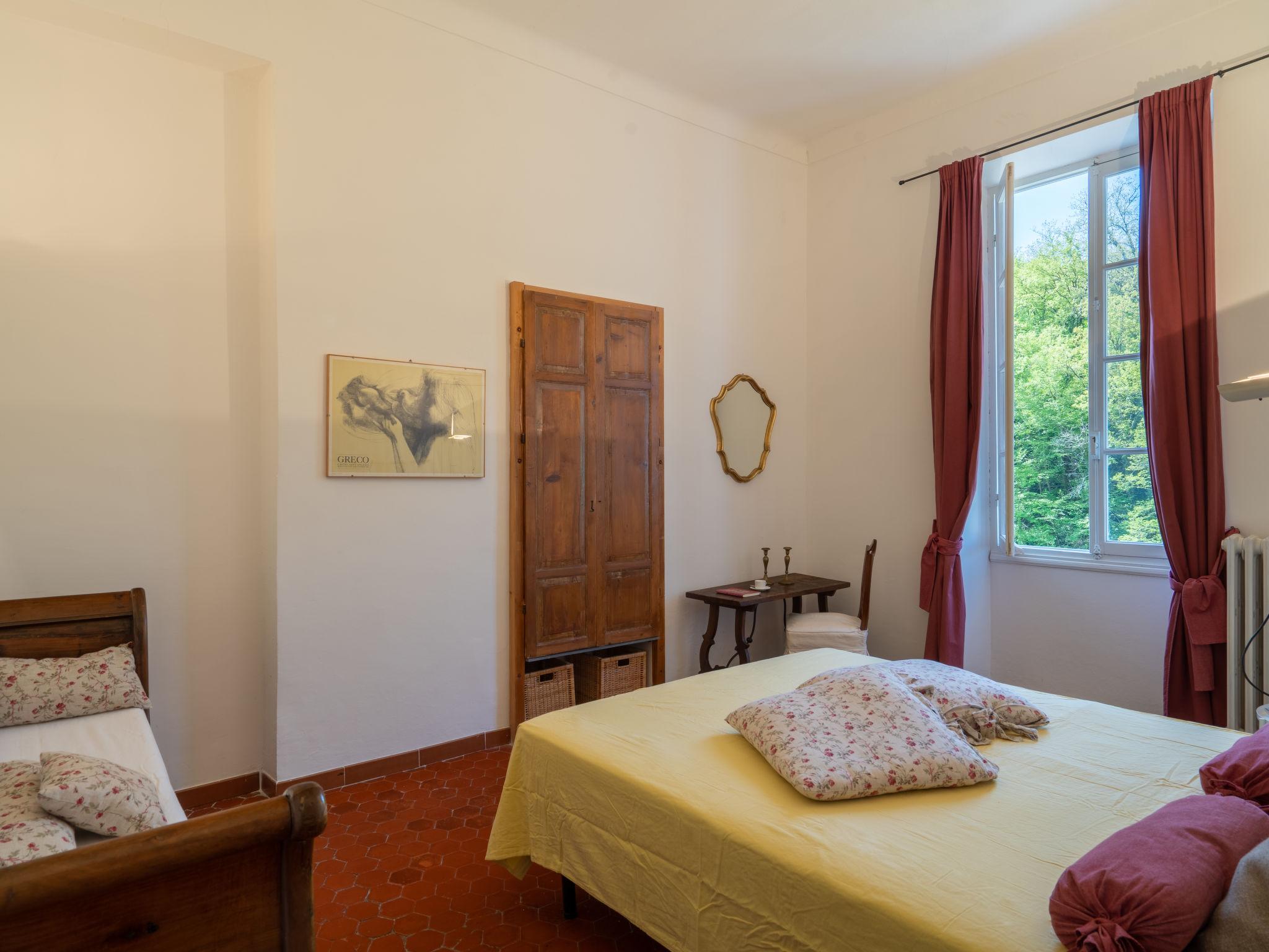 Foto 16 - Apartamento de 4 habitaciones en Prelà con jardín y terraza