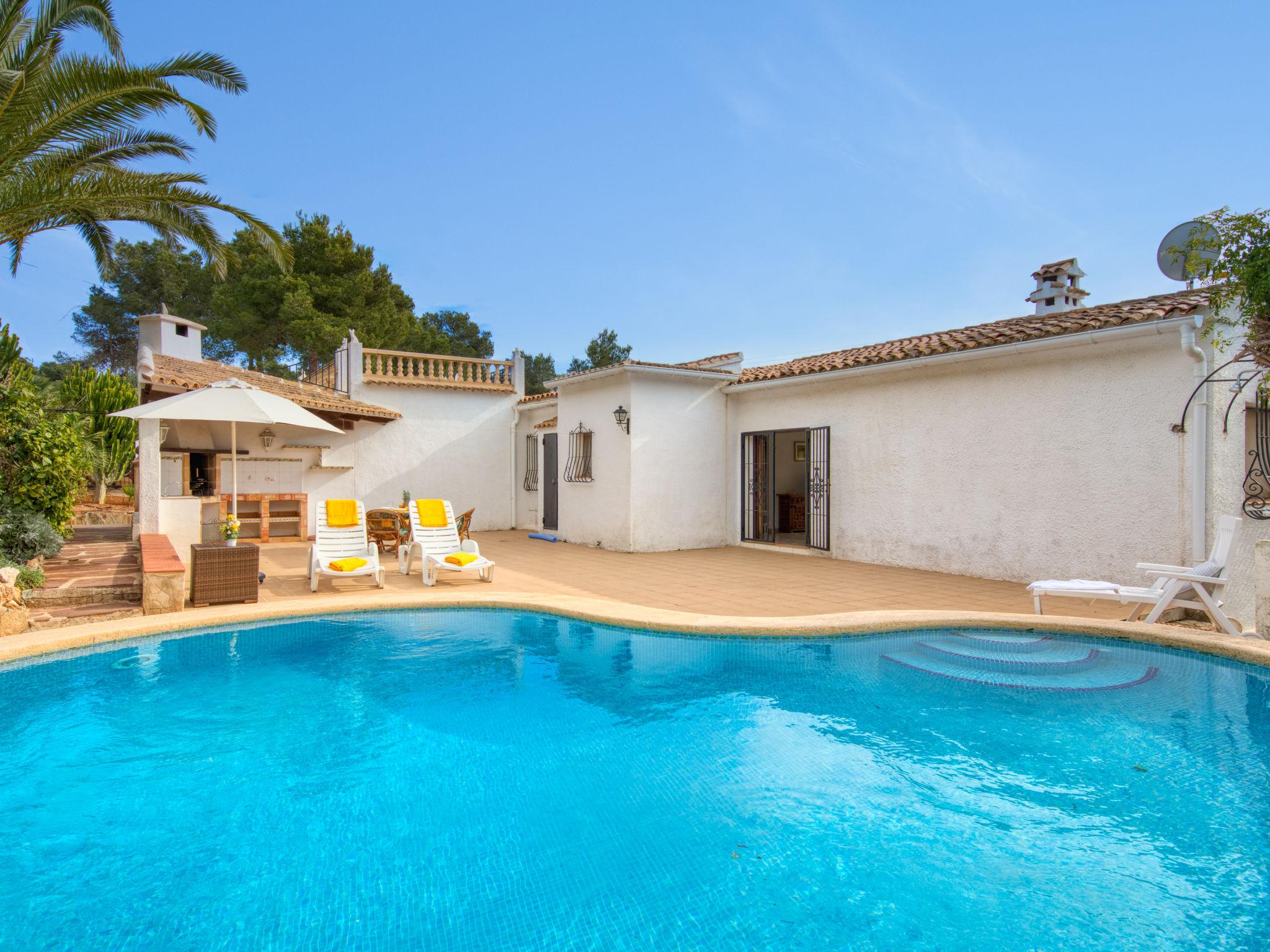 Foto 2 - Casa con 4 camere da letto a Jávea con piscina privata e vista mare