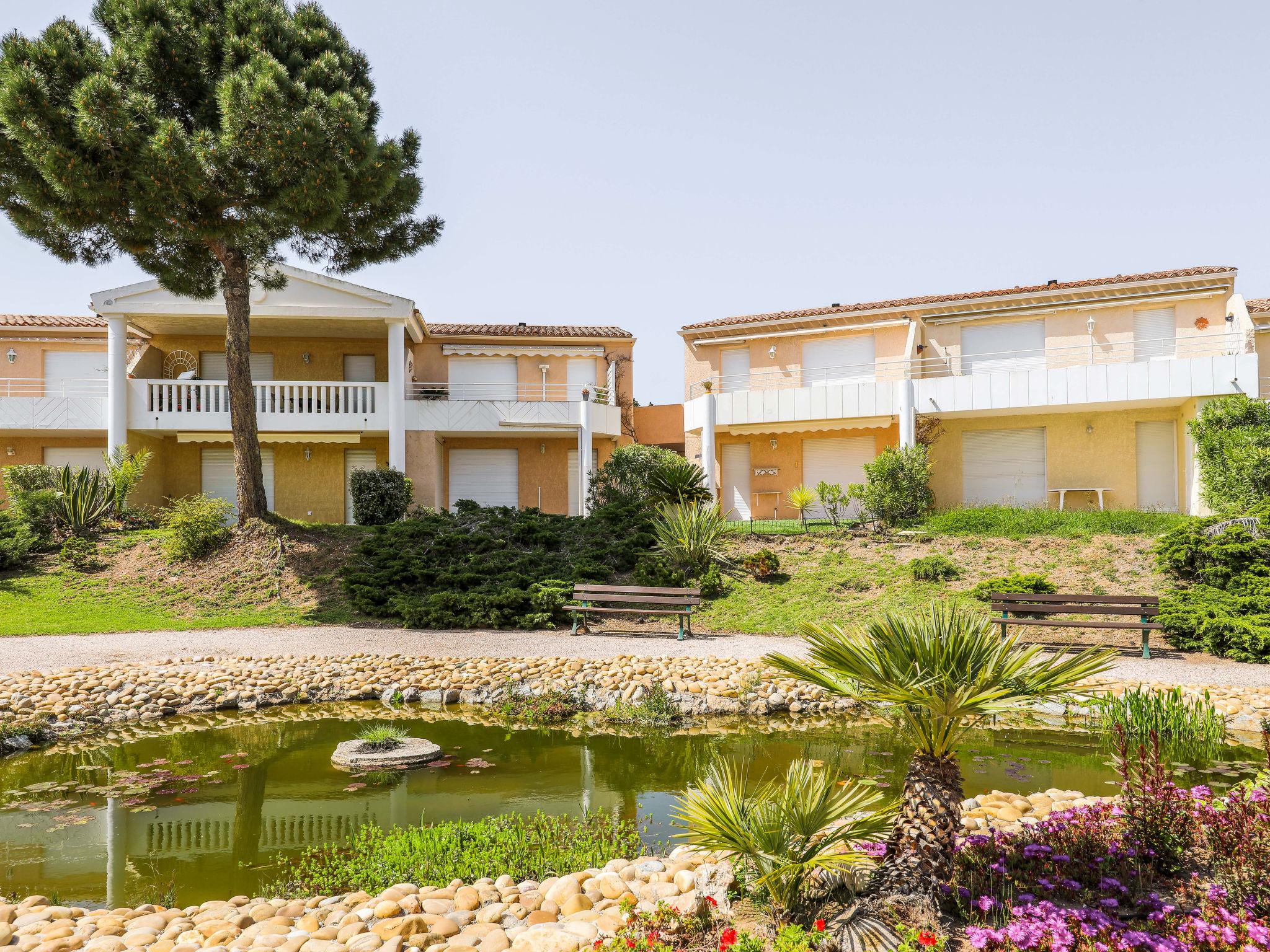 Foto 23 - Apartamento de 2 habitaciones en Fréjus con piscina y vistas al mar