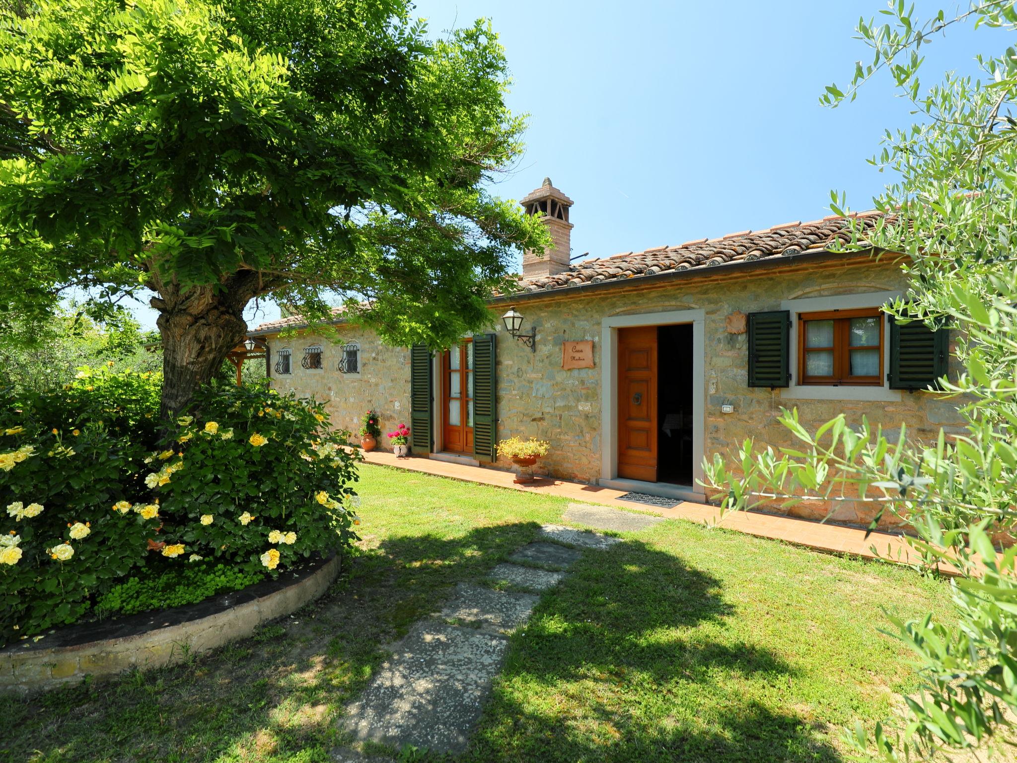 Foto 1 - Casa de 3 habitaciones en Cortona con piscina y jardín