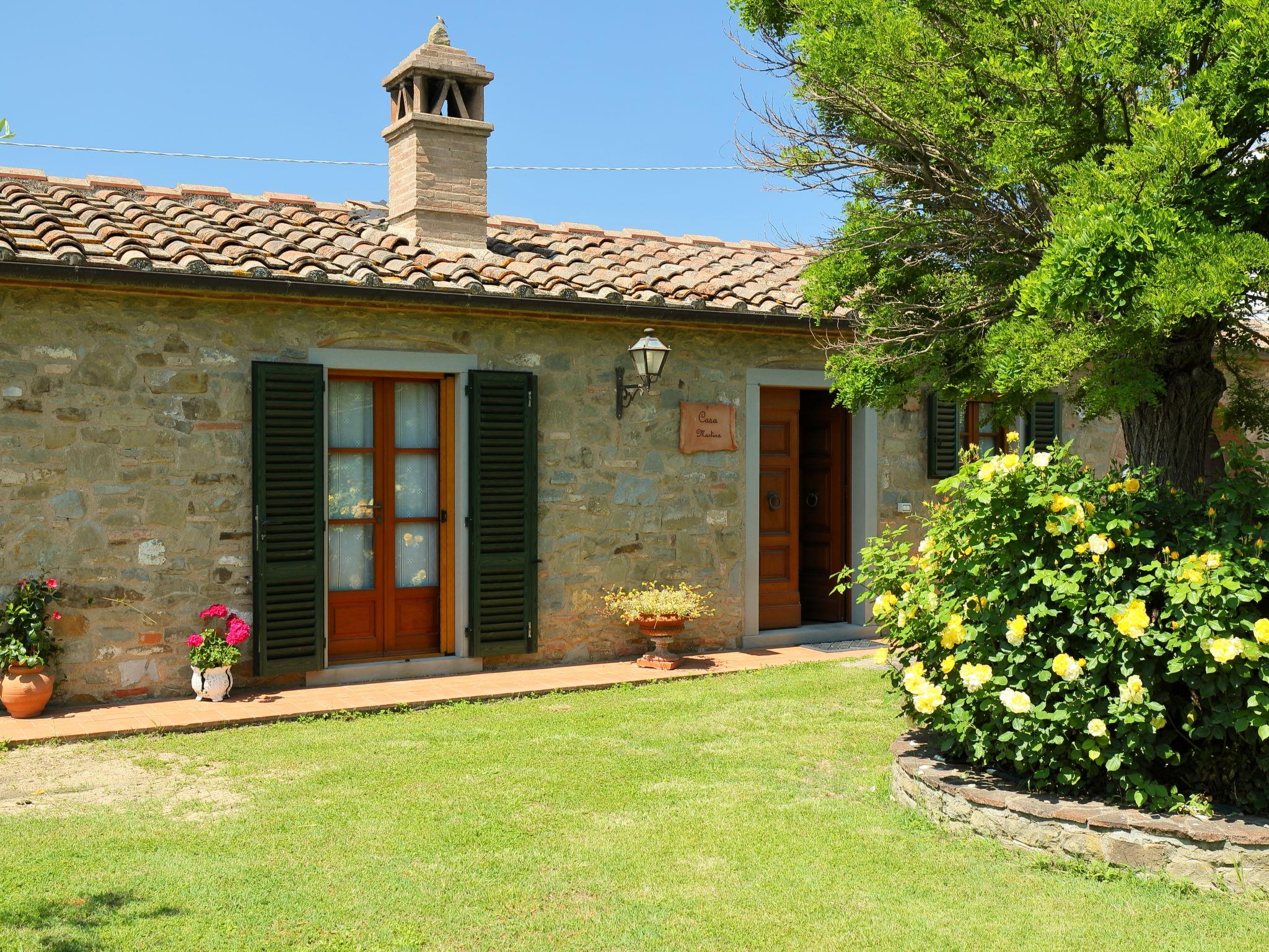 Photo 23 - 3 bedroom House in Cortona with swimming pool and garden