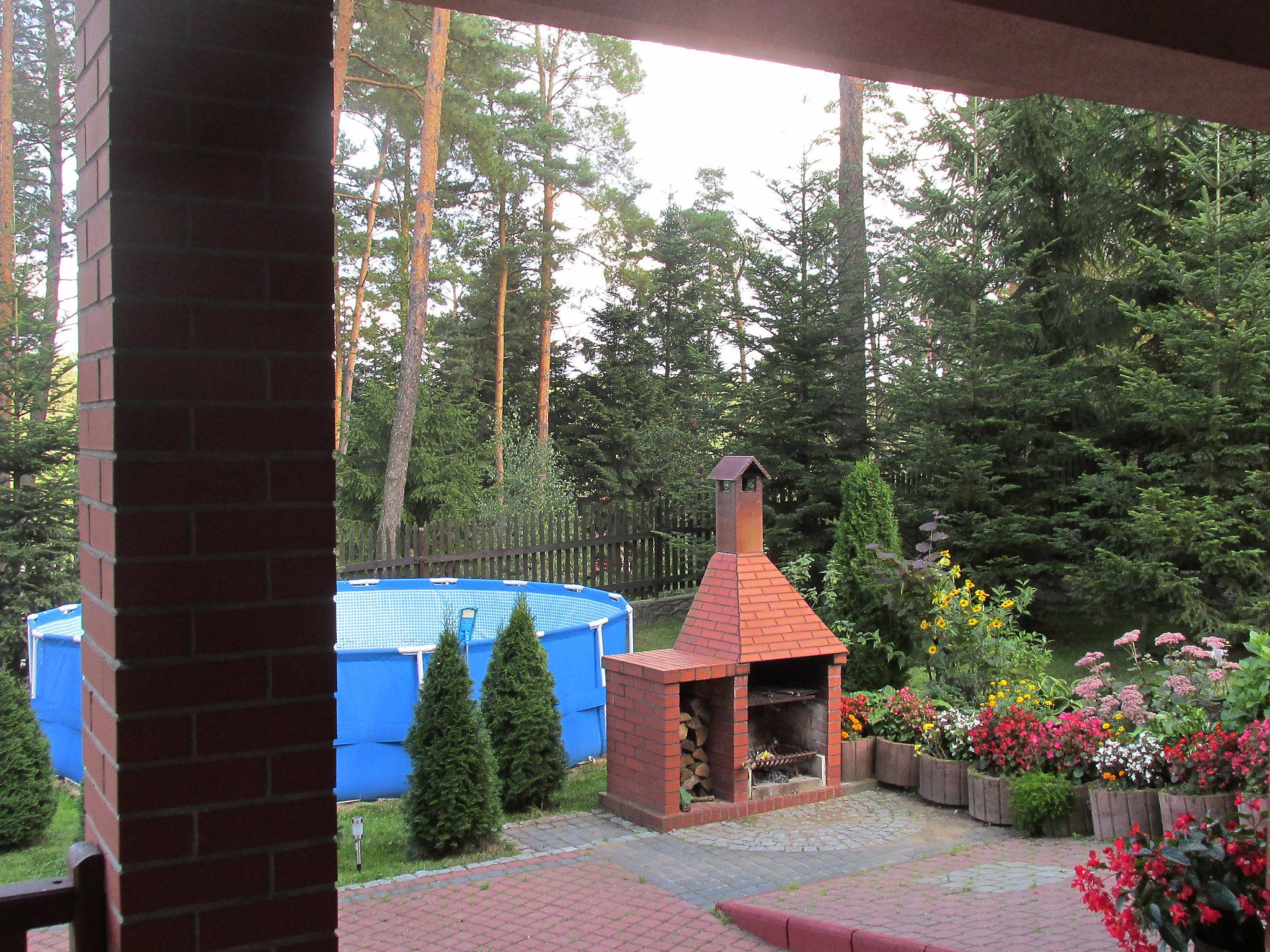 Foto 5 - Casa con 4 camere da letto a Grunwald con piscina privata e giardino