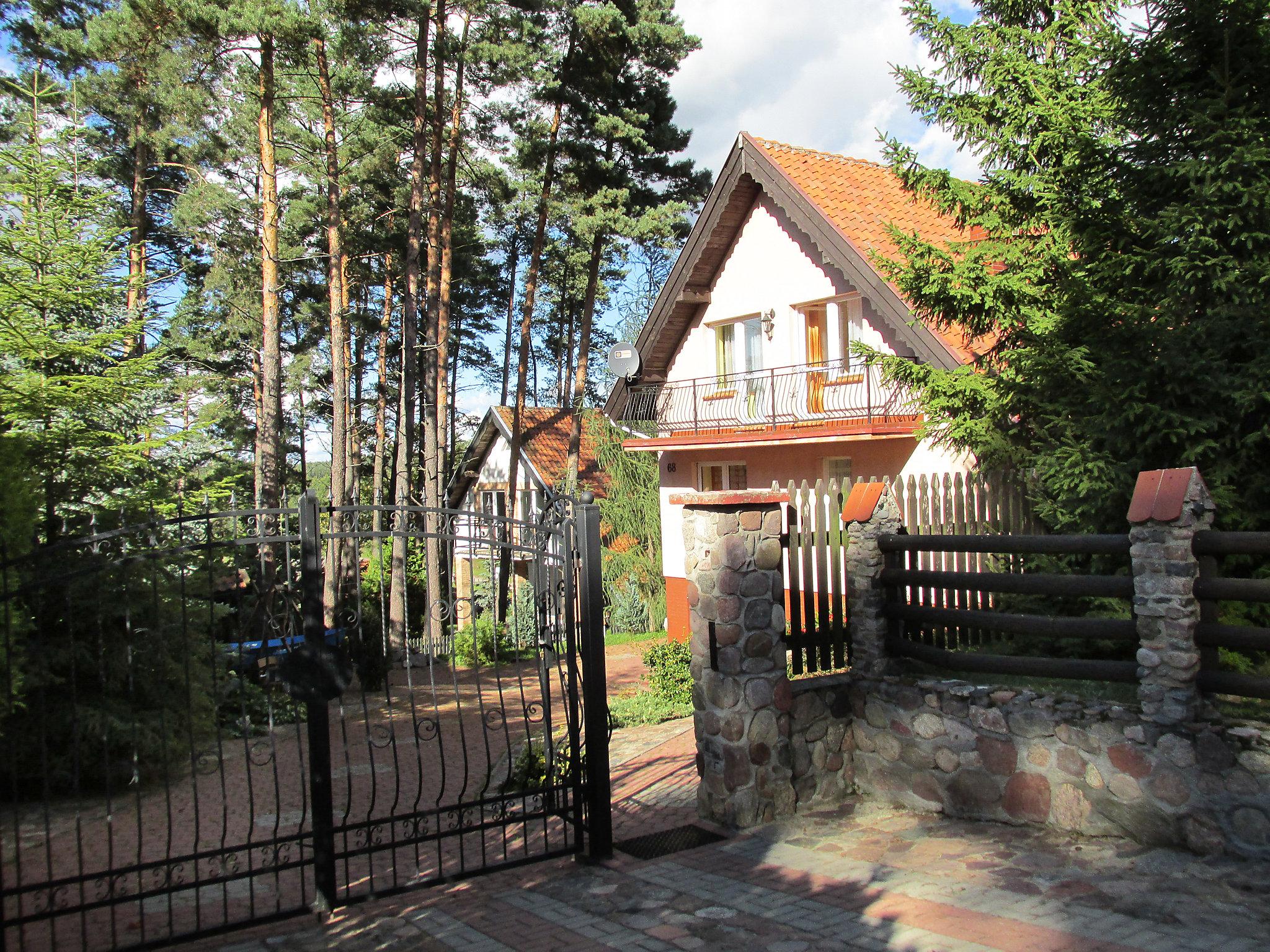 Photo 32 - Maison de 4 chambres à Grunwald avec jardin et terrasse