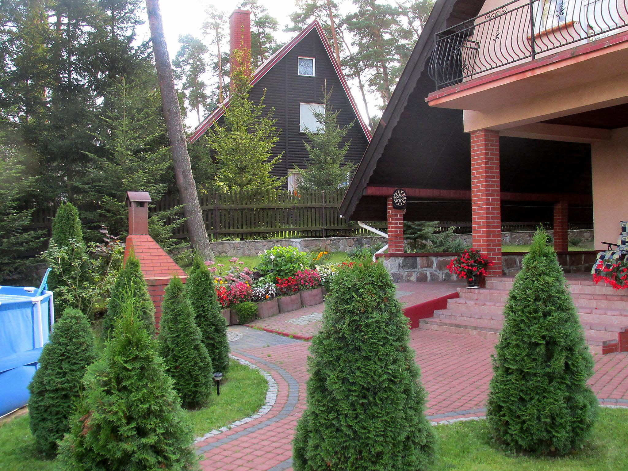 Foto 21 - Casa de 4 habitaciones en Grunwald con piscina privada y jardín