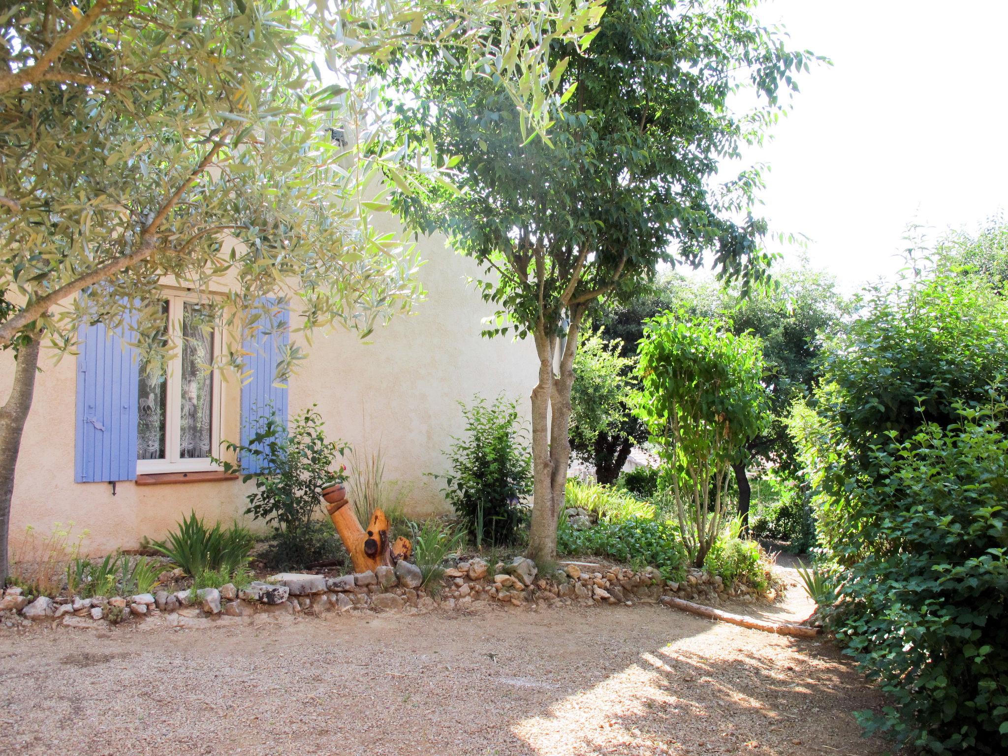 Photo 20 - Maison de 2 chambres à Quinson avec piscine et jardin