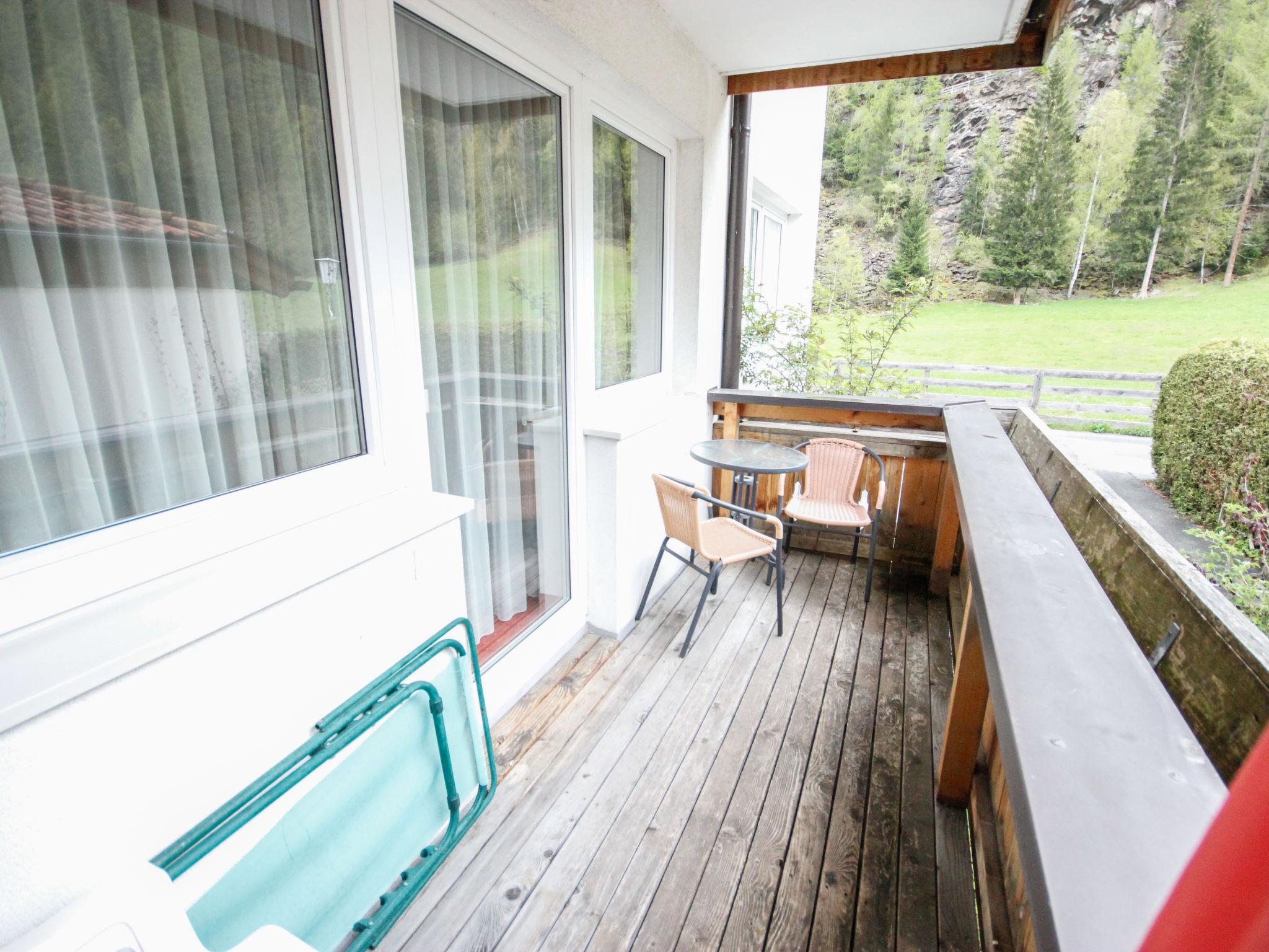 Photo 5 - Appartement de 2 chambres à Längenfeld avec piscine et vues sur la montagne