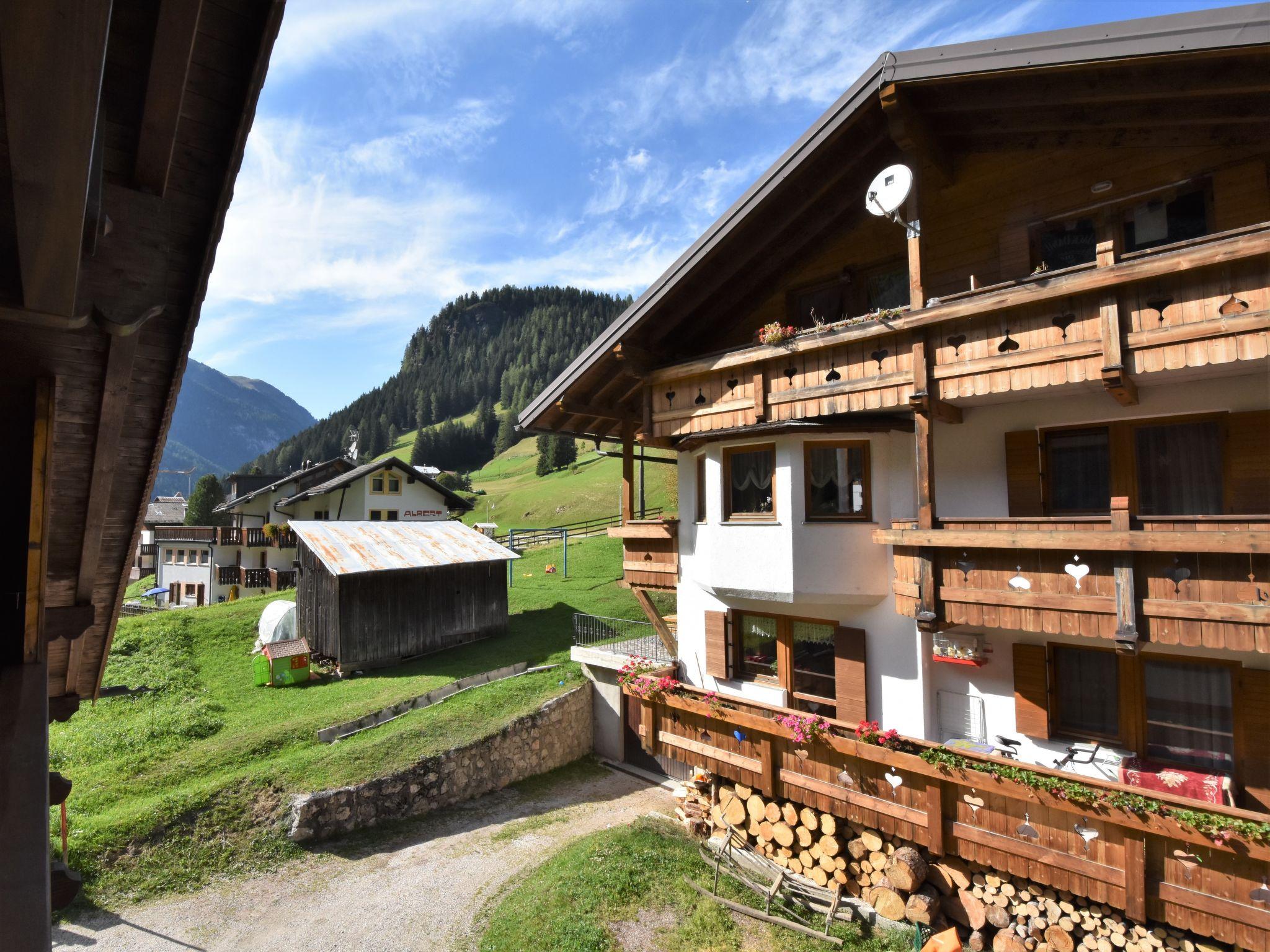 Foto 59 - Haus mit 3 Schlafzimmern in Canazei mit terrasse und blick auf die berge