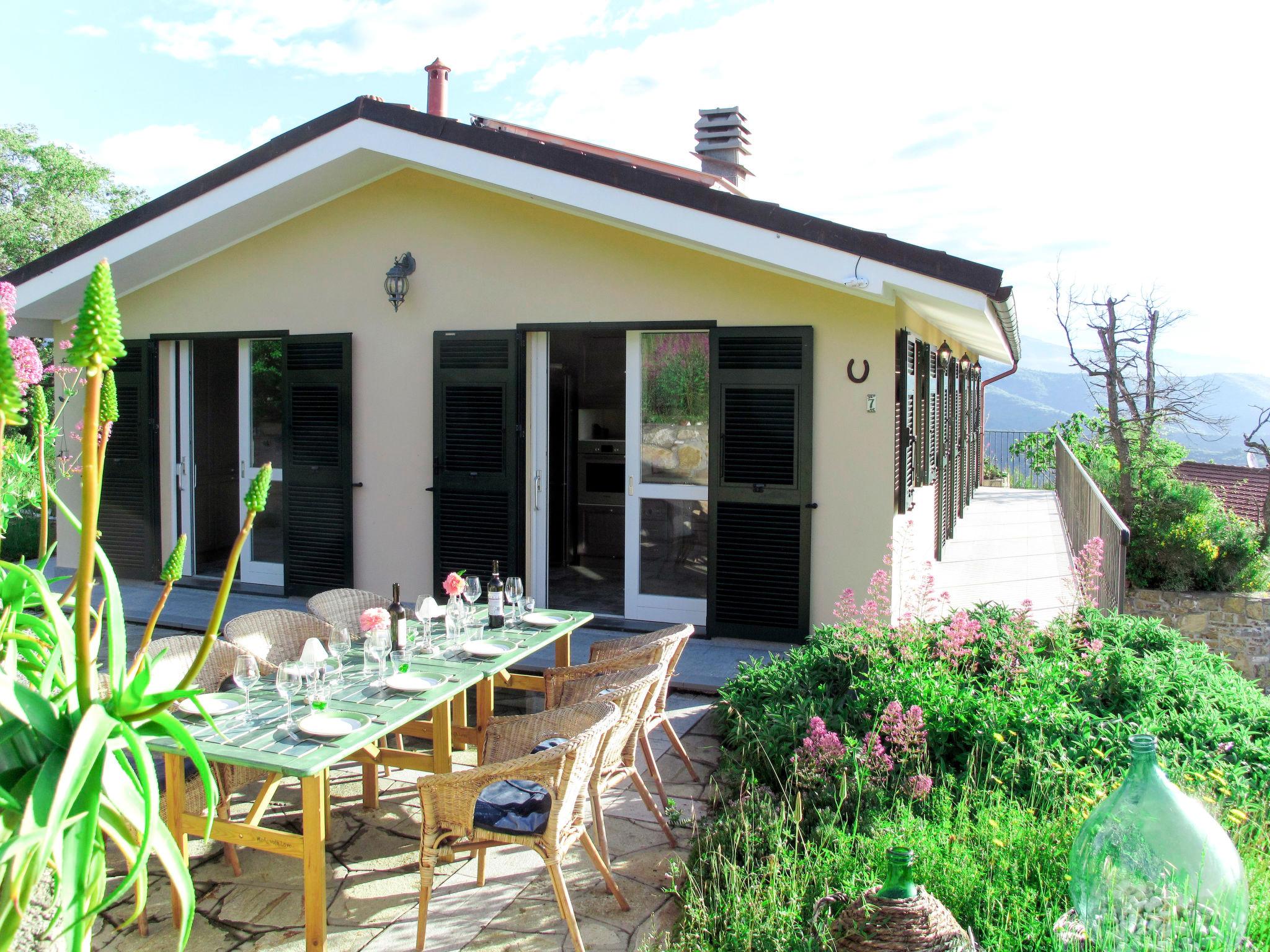 Photo 20 - Maison de 4 chambres à Dolcedo avec jardin et terrasse