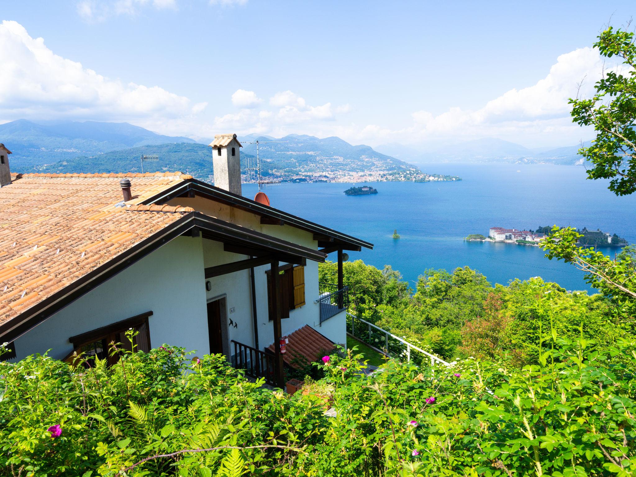 Foto 1 - Apartamento de 1 quarto em Stresa com jardim e vista para a montanha