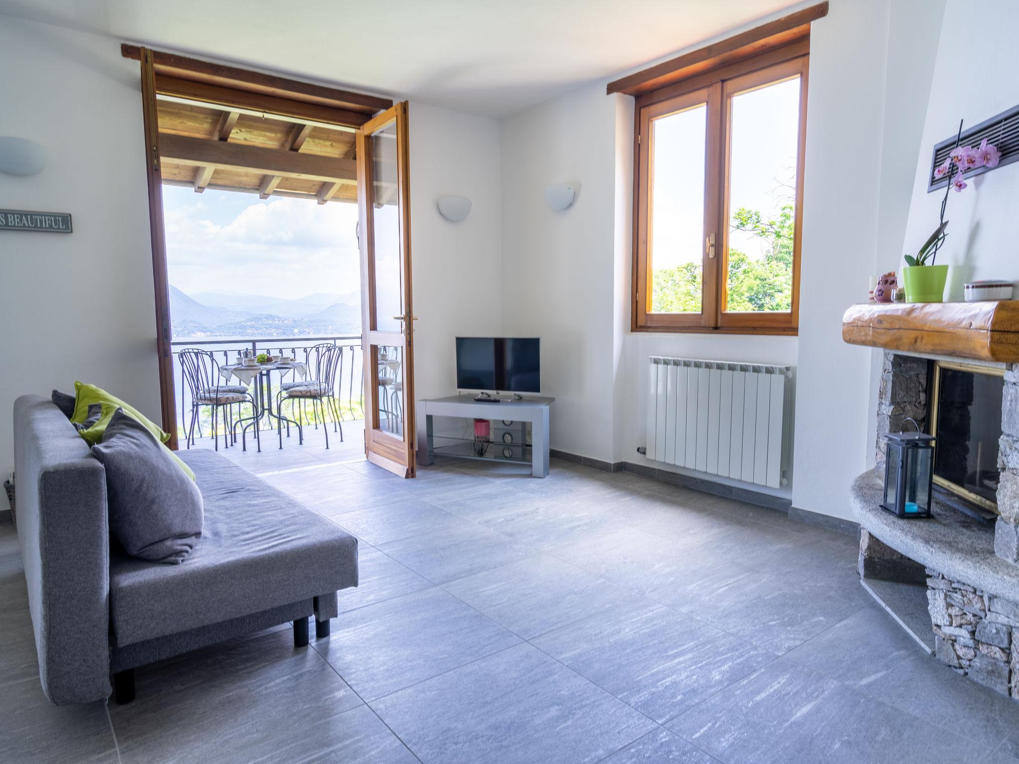 Foto 8 - Apartamento de 2 quartos em Stresa com vista para a montanha