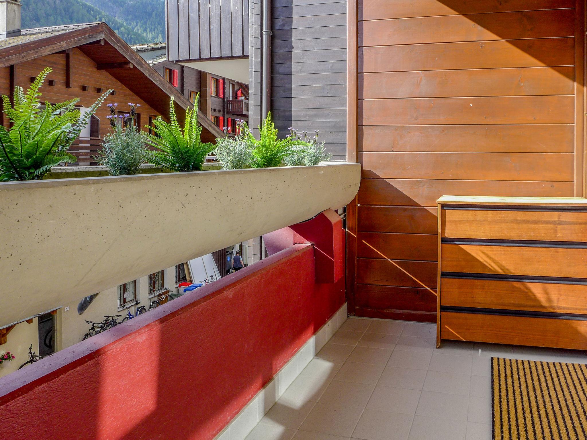 Photo 12 - Apartment in Zermatt with mountain view