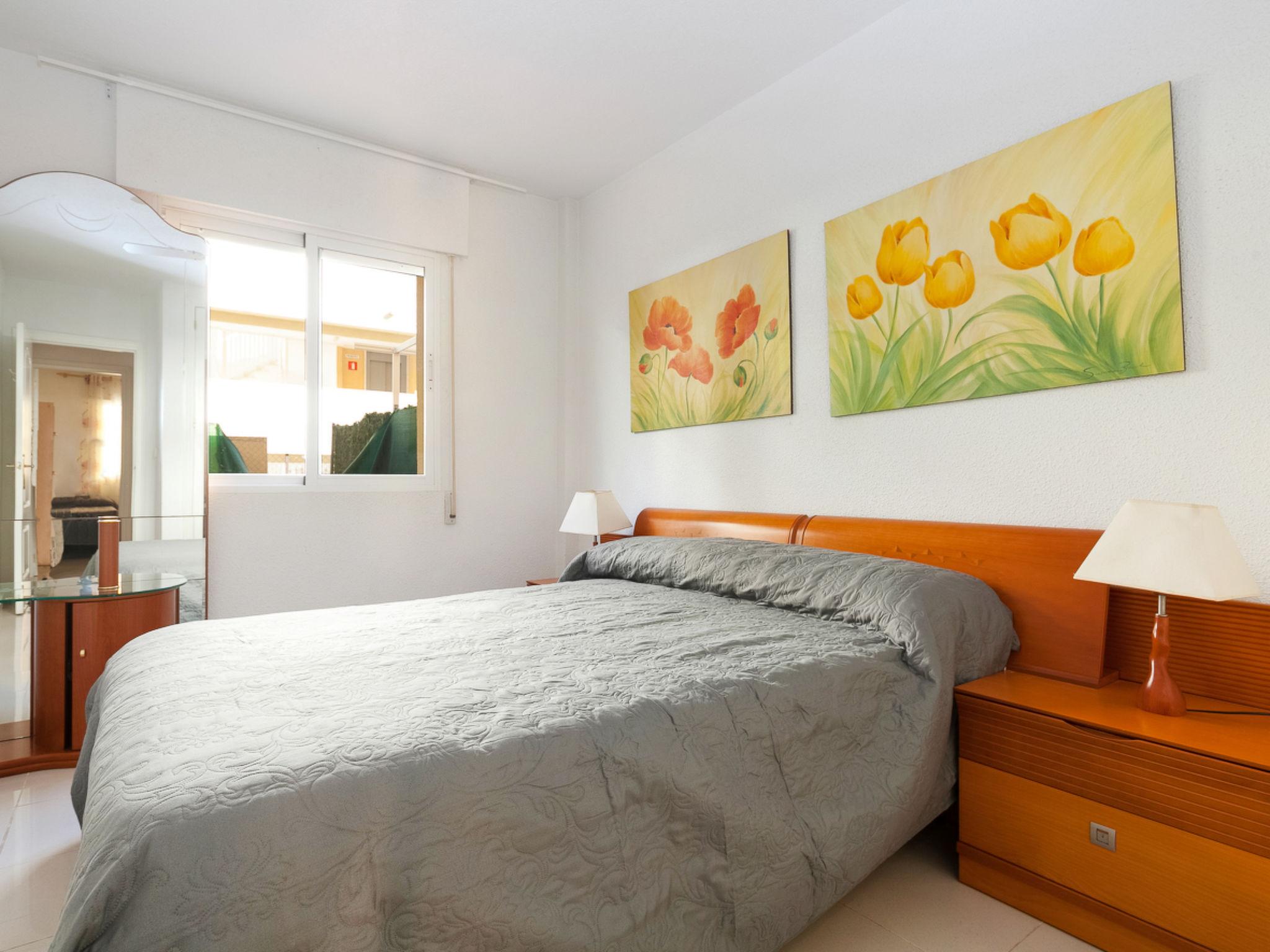 Foto 5 - Appartamento con 2 camere da letto a Dénia con piscina e vista mare