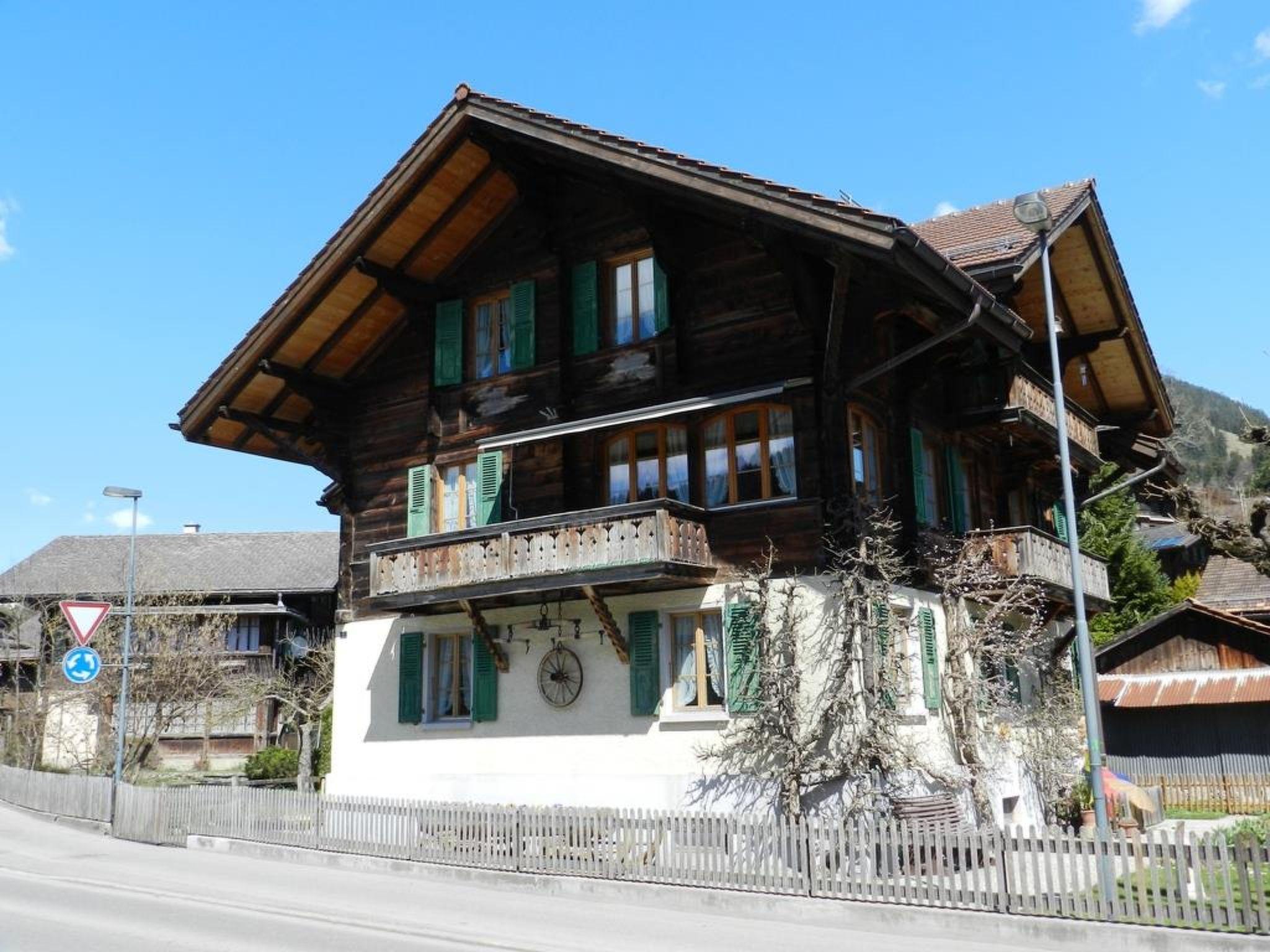 Photo 1 - 2 bedroom Apartment in Saanen