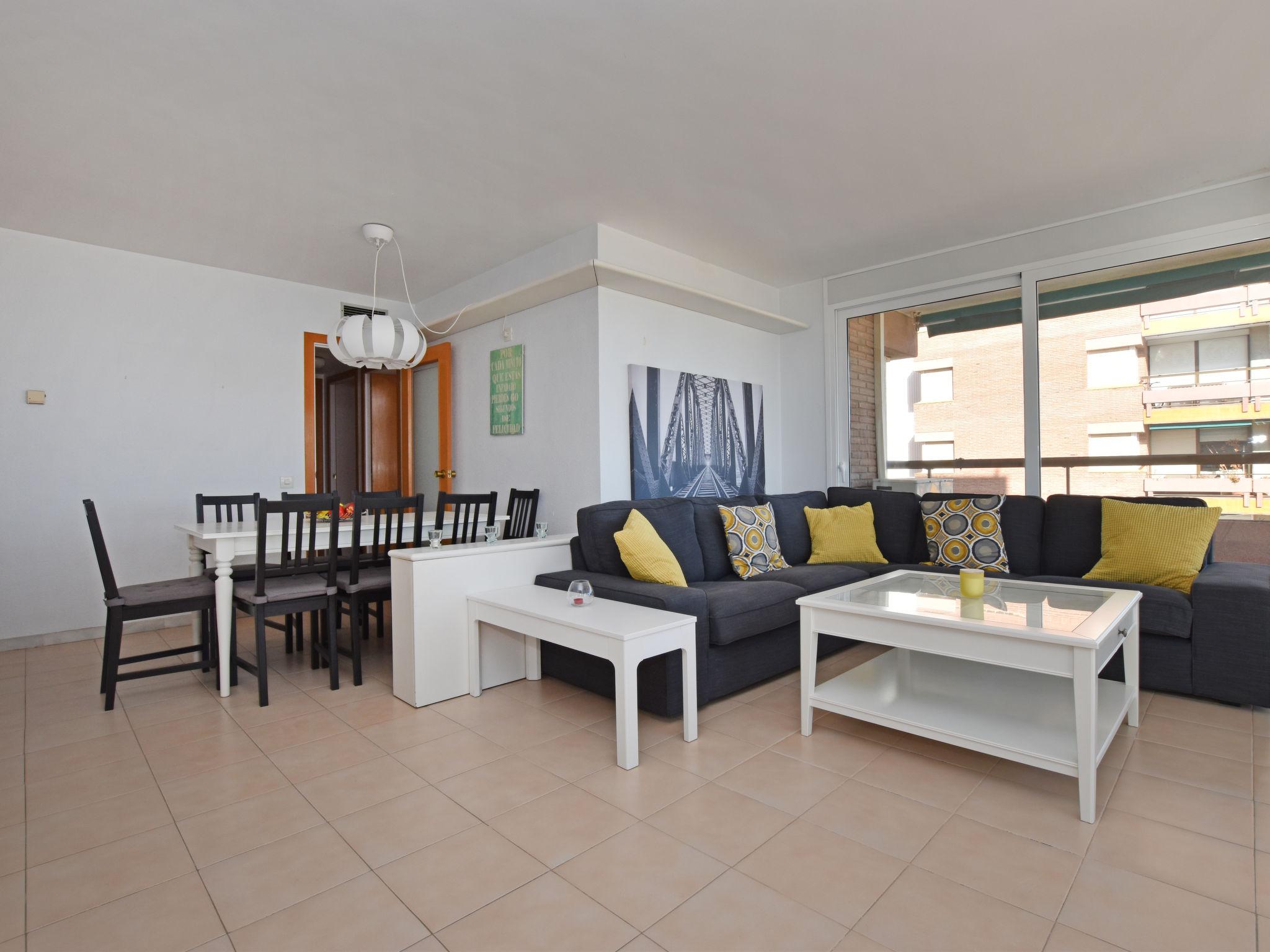 Photo 11 - 4 bedroom Apartment in Torredembarra with swimming pool and garden