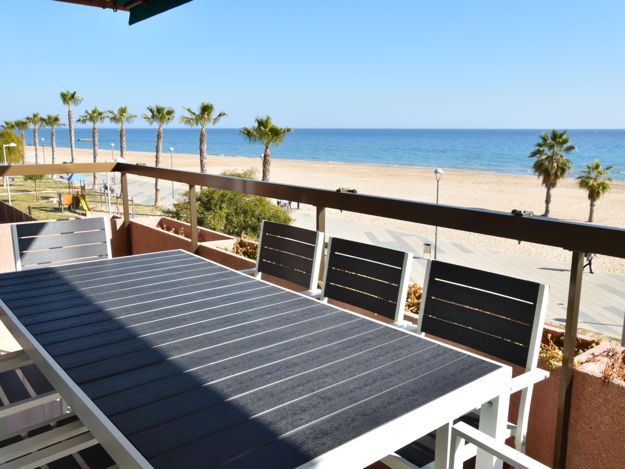 Photo 1 - Appartement de 4 chambres à Torredembarra avec piscine et vues à la mer