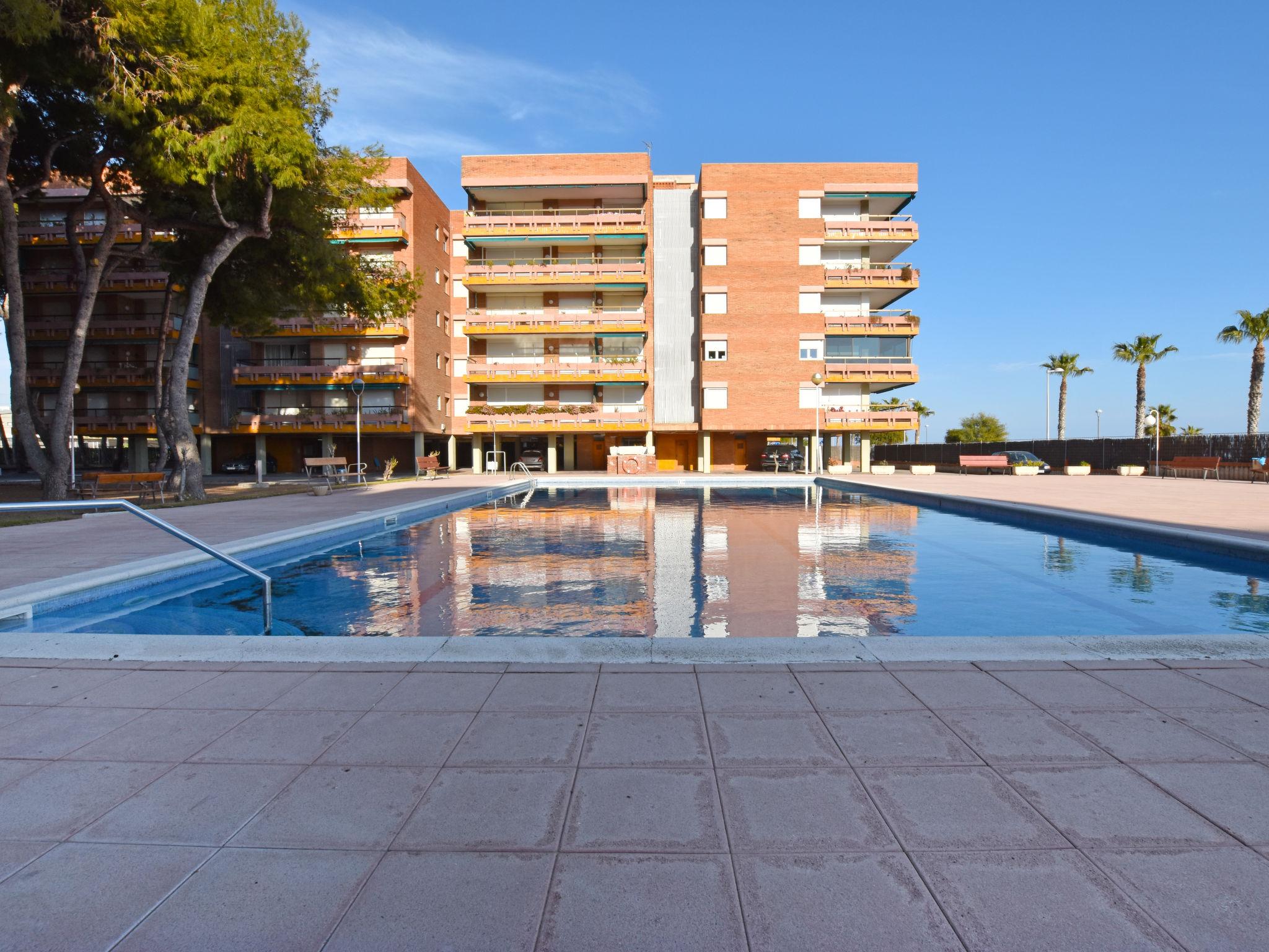 Photo 28 - Appartement de 4 chambres à Torredembarra avec piscine et vues à la mer