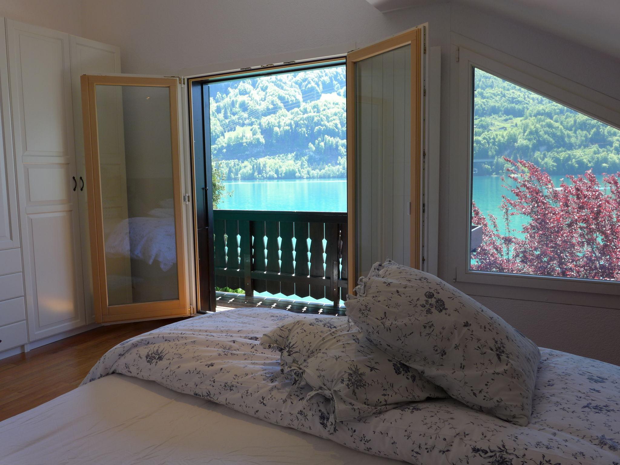 Foto 17 - Casa de 4 habitaciones en Brienz con jardín y vistas a la montaña