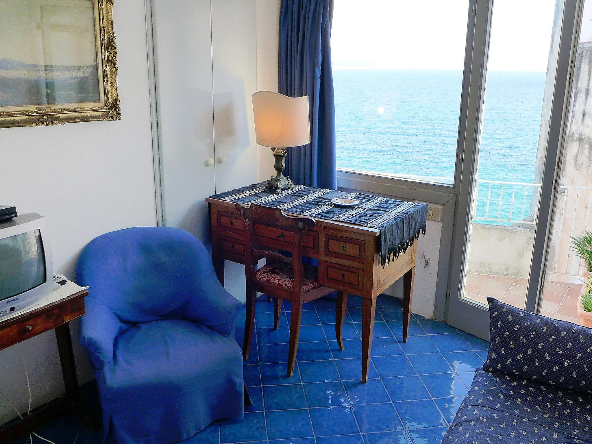 Photo 6 - 1 bedroom Apartment in Ischia with terrace and sea view