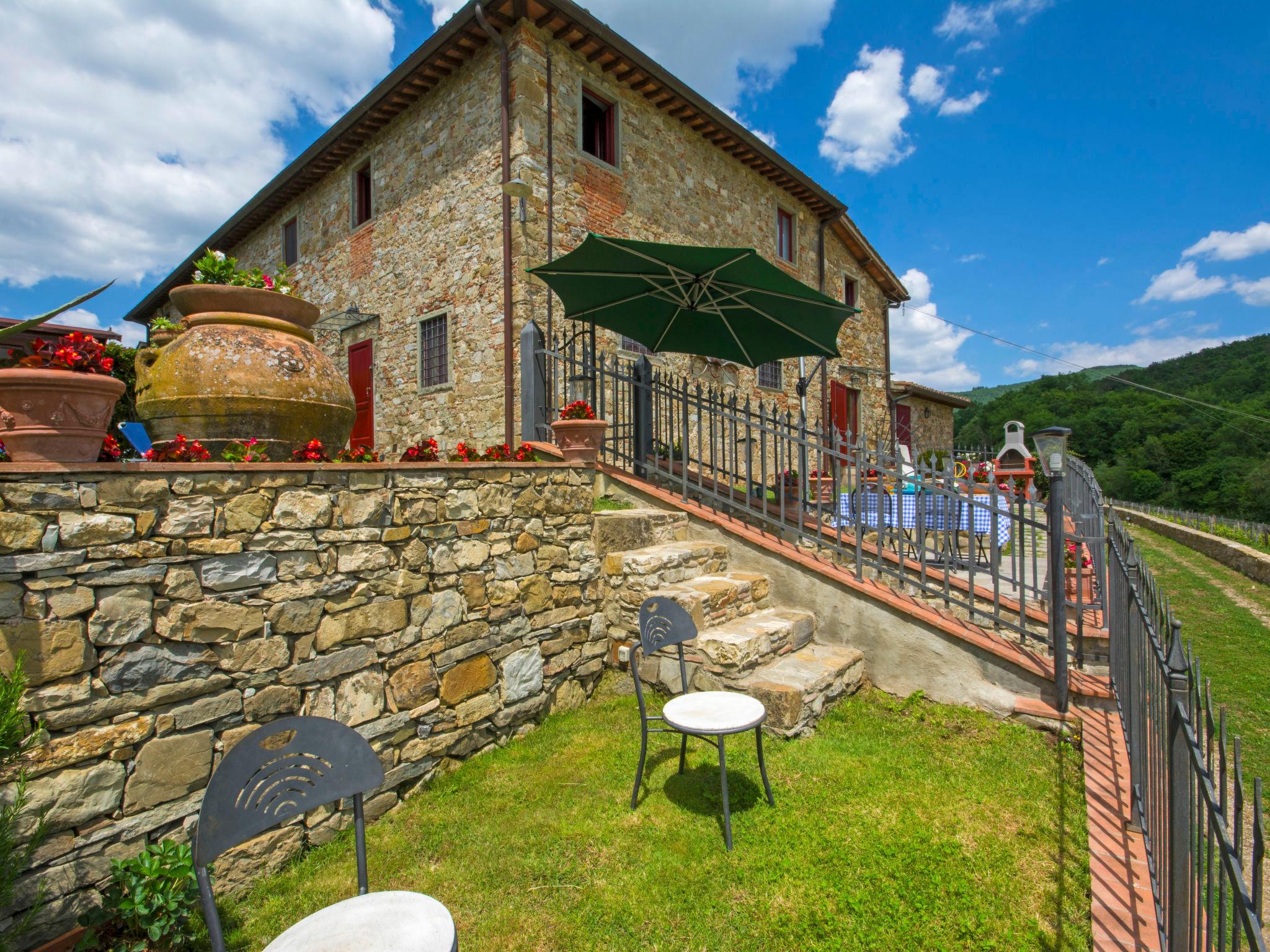 Photo 21 - 2 bedroom House in Greve in Chianti with garden