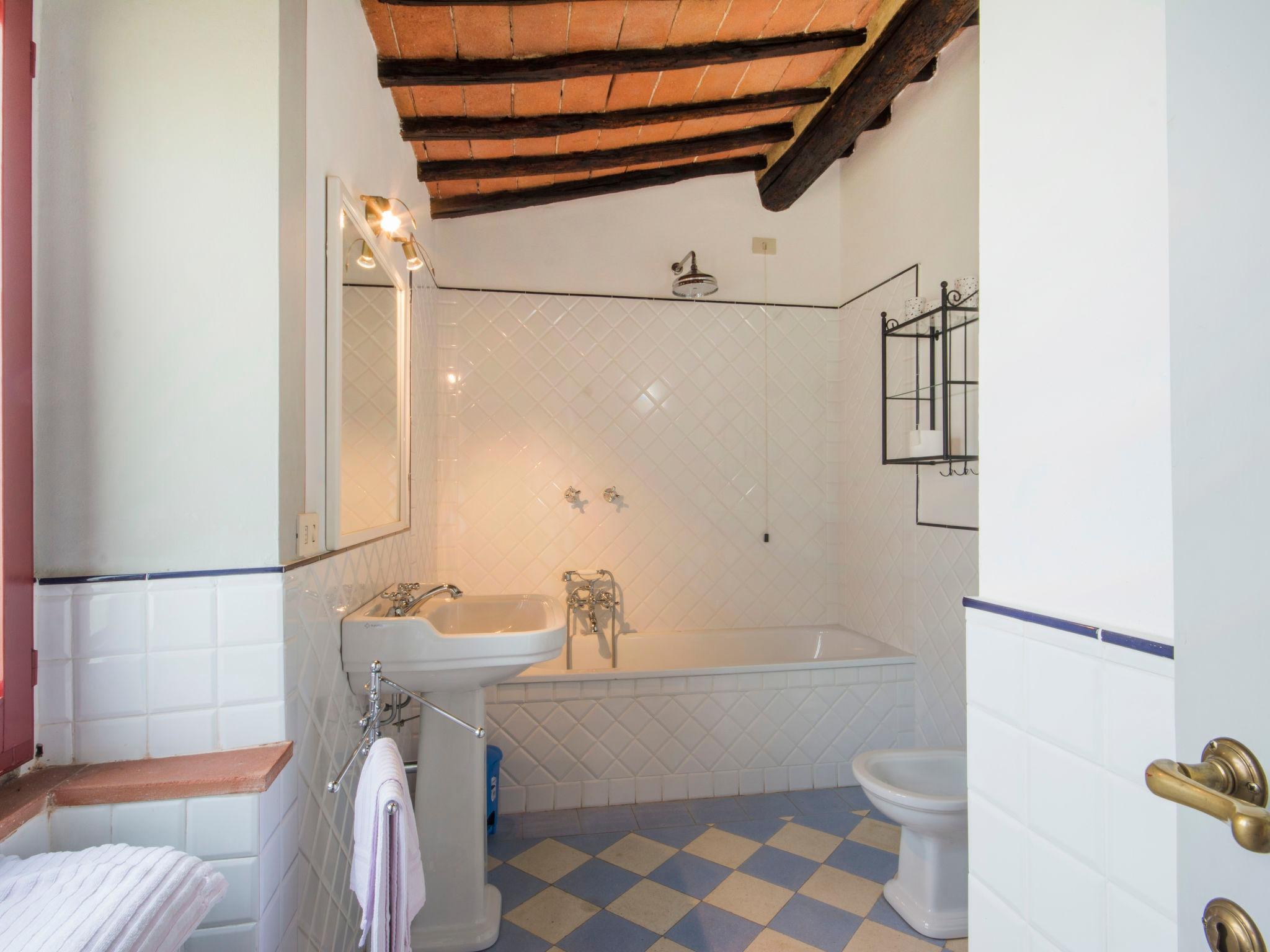 Photo 18 - Maison de 2 chambres à Greve in Chianti avec jardin