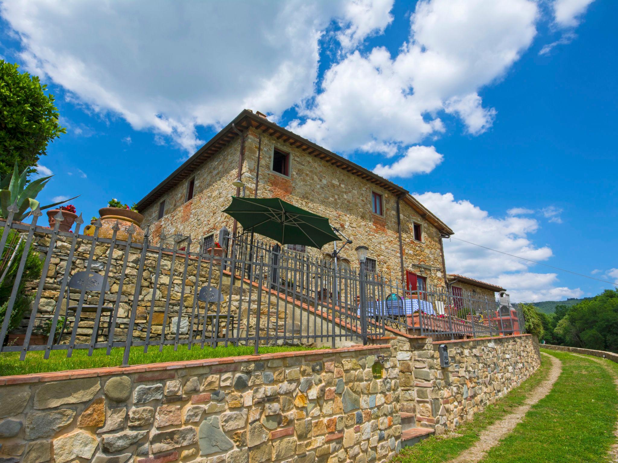 Photo 24 - 2 bedroom House in Greve in Chianti with garden