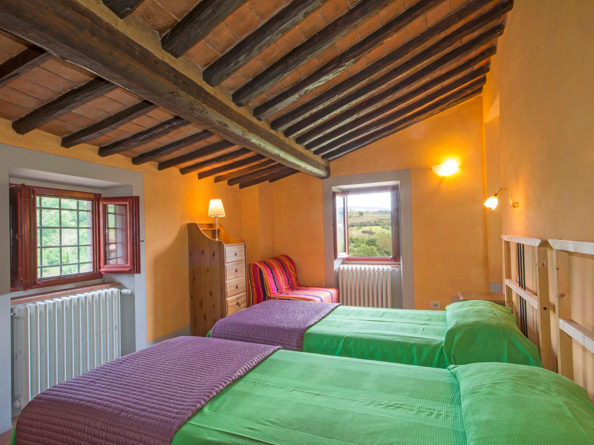 Foto 16 - Casa con 2 camere da letto a Greve in Chianti con giardino