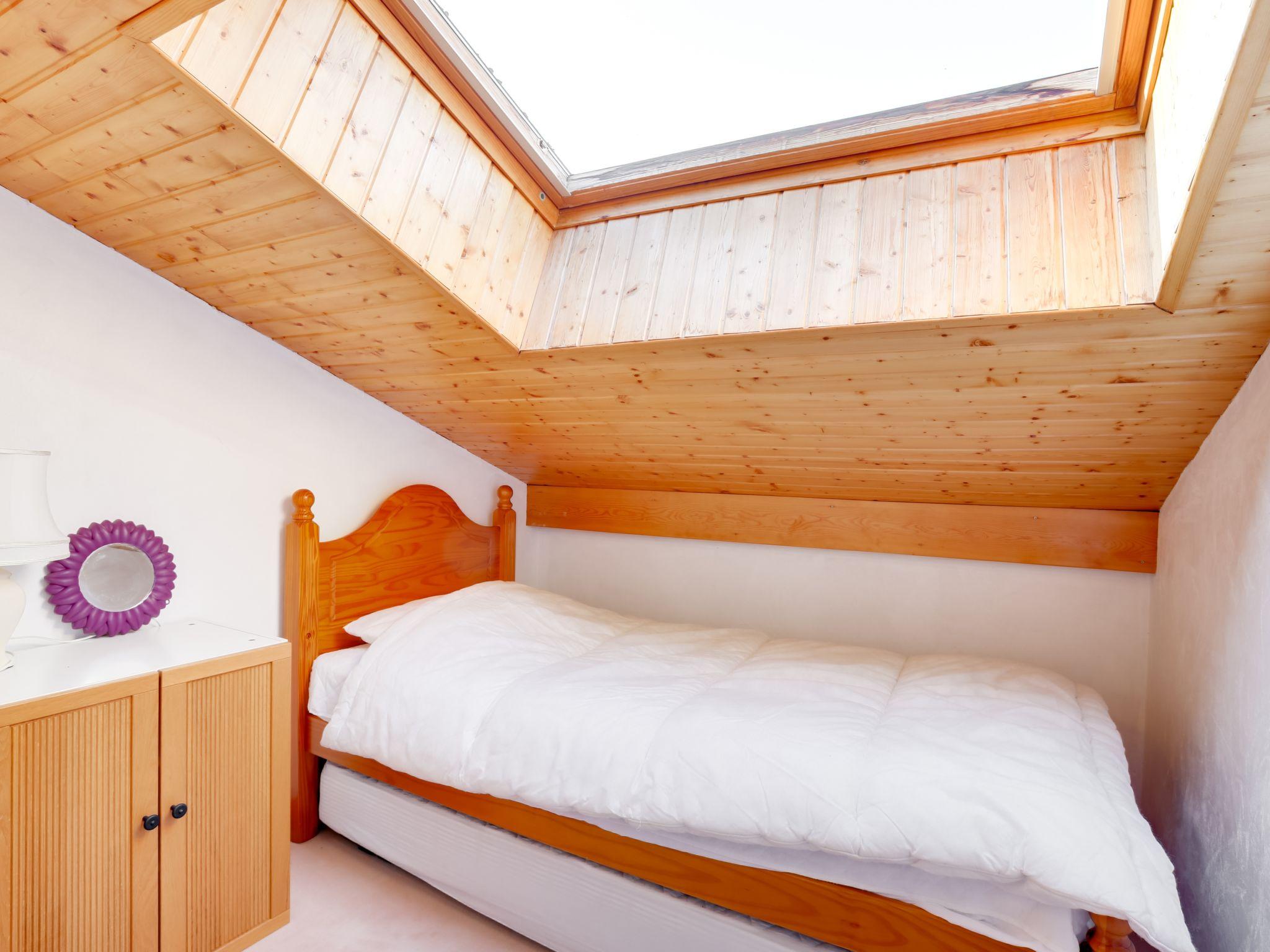 Foto 9 - Appartamento con 4 camere da letto a Saint-Gervais-les-Bains con vista sulle montagne
