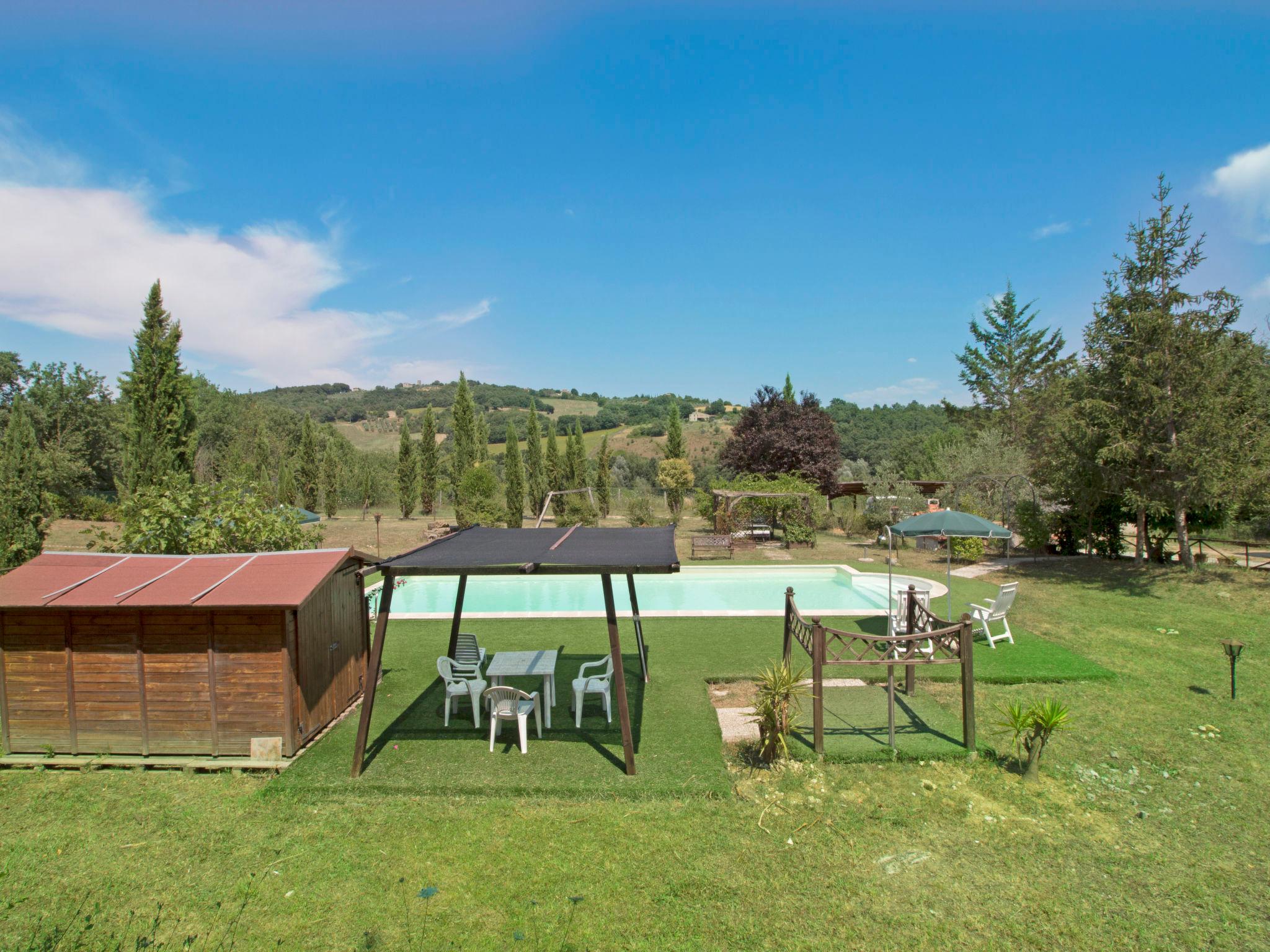 Photo 20 - Maison de 3 chambres à Todi avec piscine privée et jardin