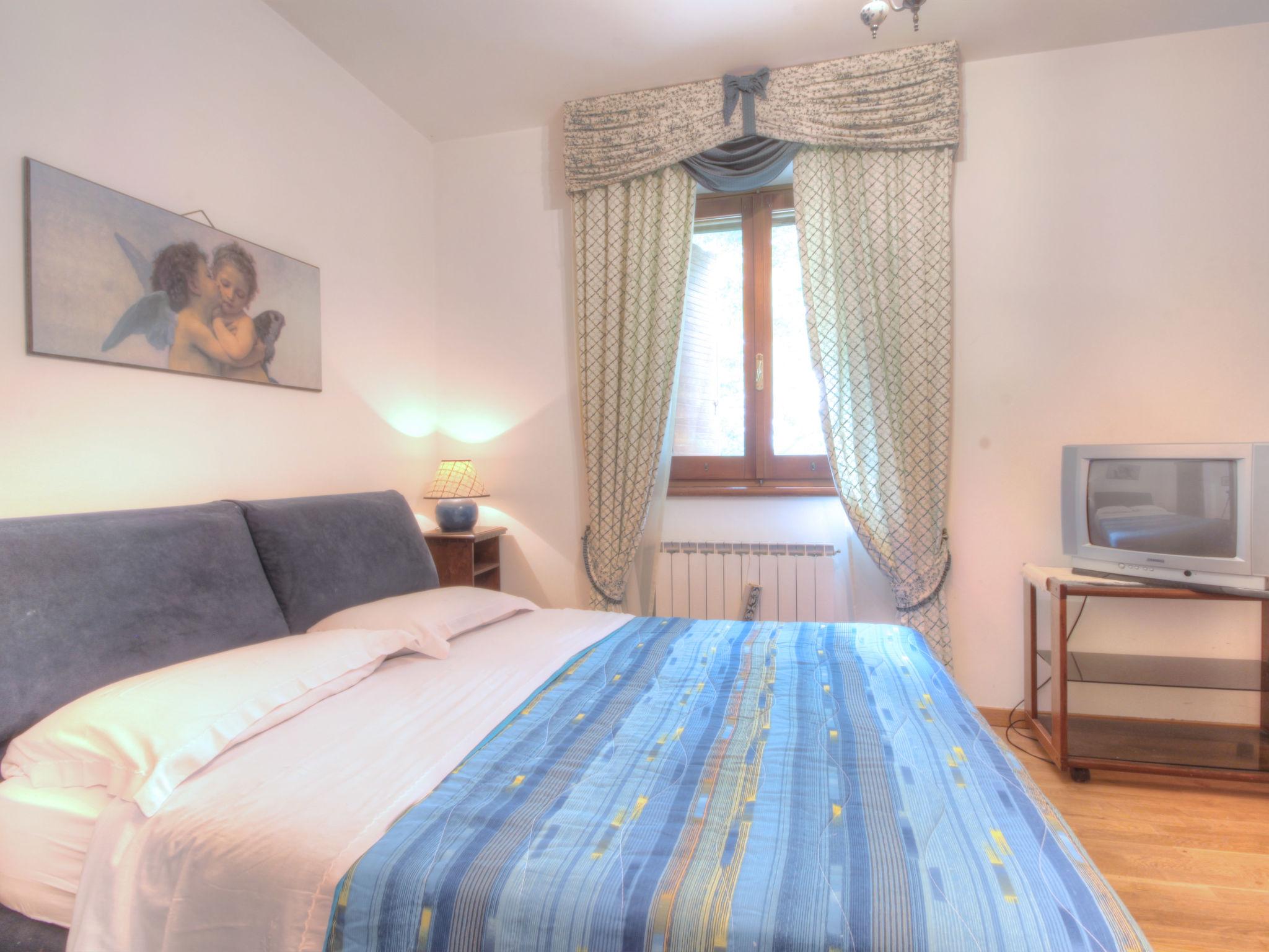 Photo 12 - 3 bedroom House in Todi with private pool and garden