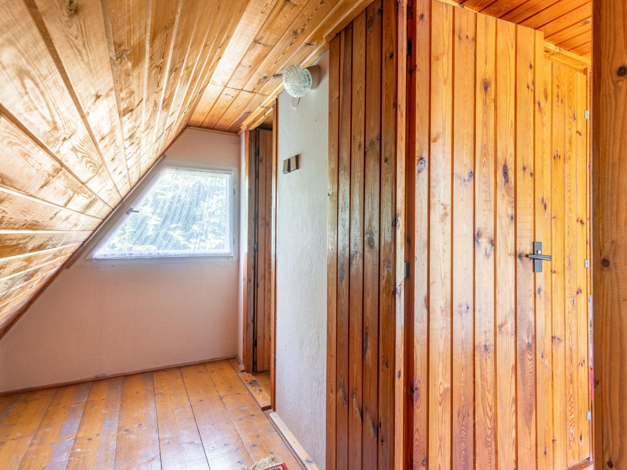 Photo 13 - Maison de 1 chambre à Planá nad Lužnicí avec jardin et terrasse