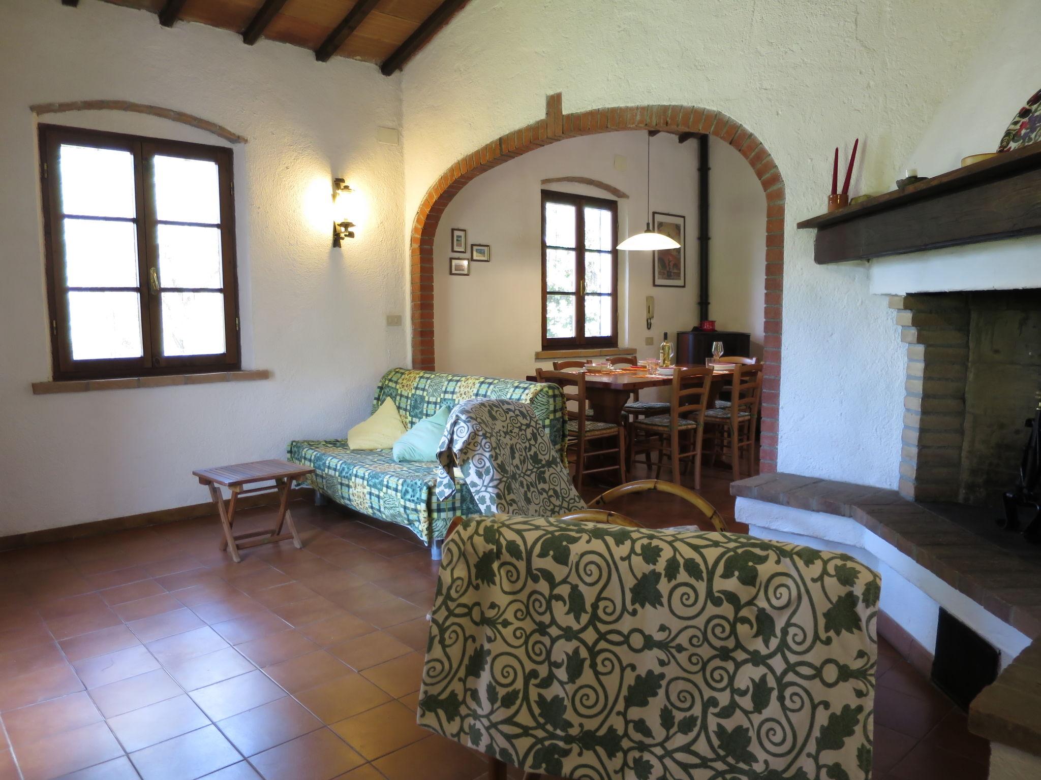 Photo 9 - 1 bedroom House in Montescudaio with garden and sea view