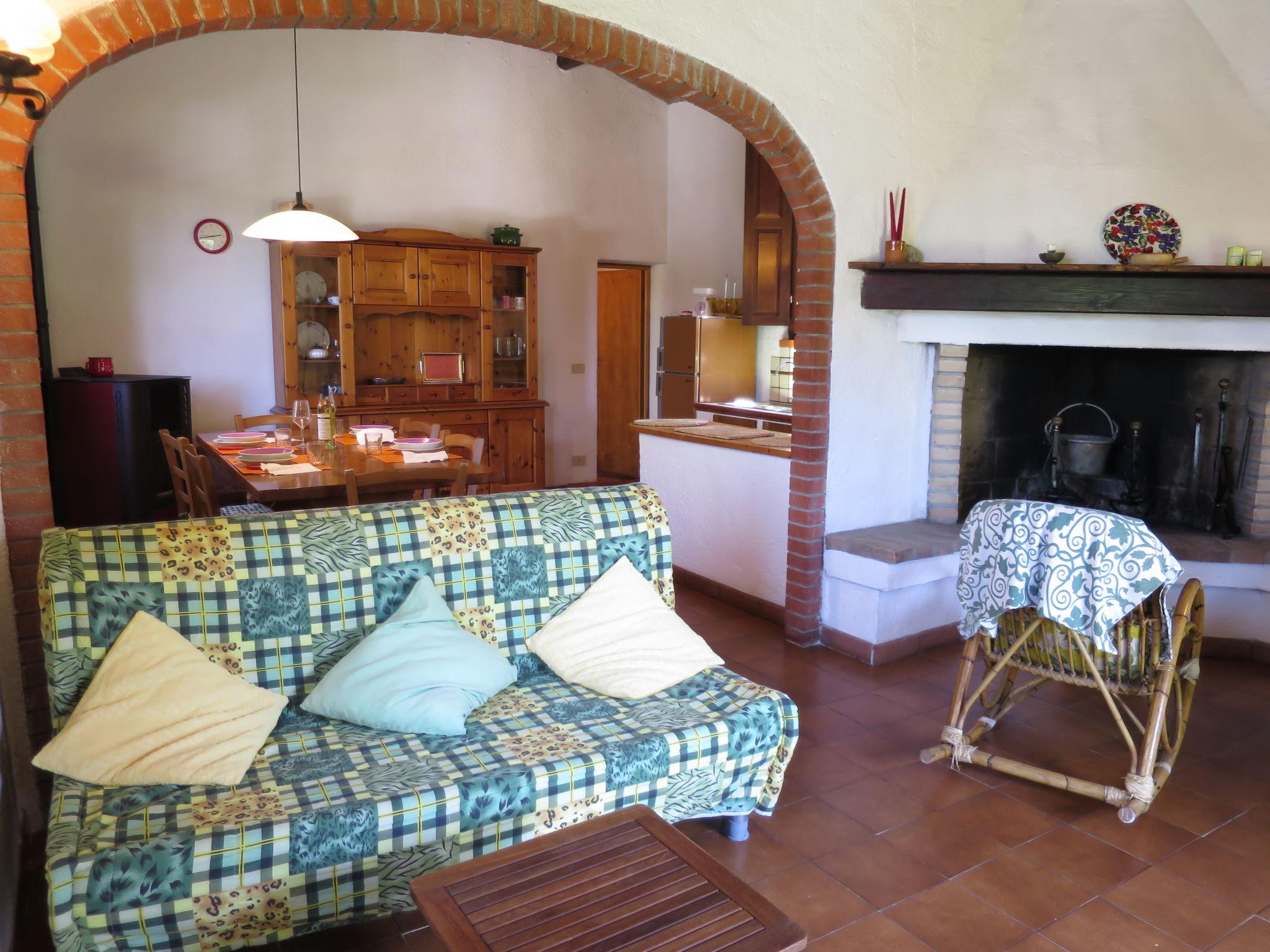 Photo 8 - 1 bedroom House in Montescudaio with garden and terrace