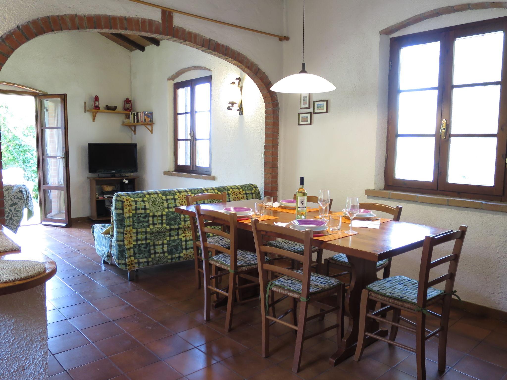 Photo 10 - 1 bedroom House in Montescudaio with garden and terrace