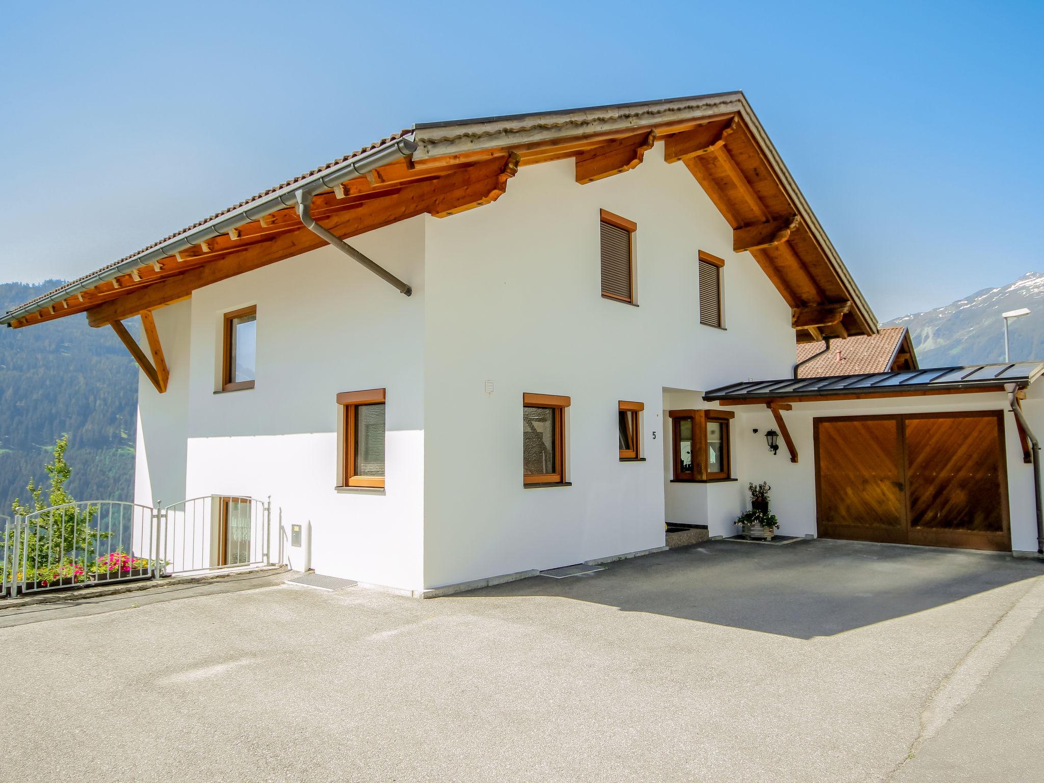 Photo 29 - Appartement de 2 chambres à Fließ avec jardin et terrasse