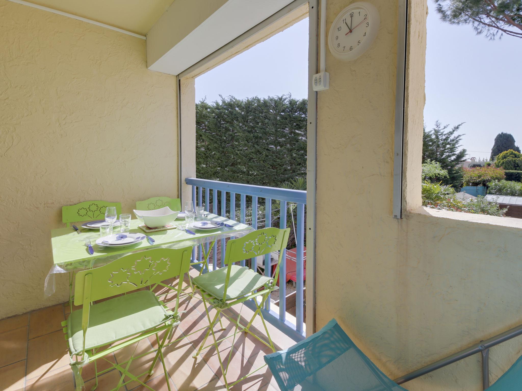 Foto 15 - Apartamento en Bandol con terraza y vistas al mar