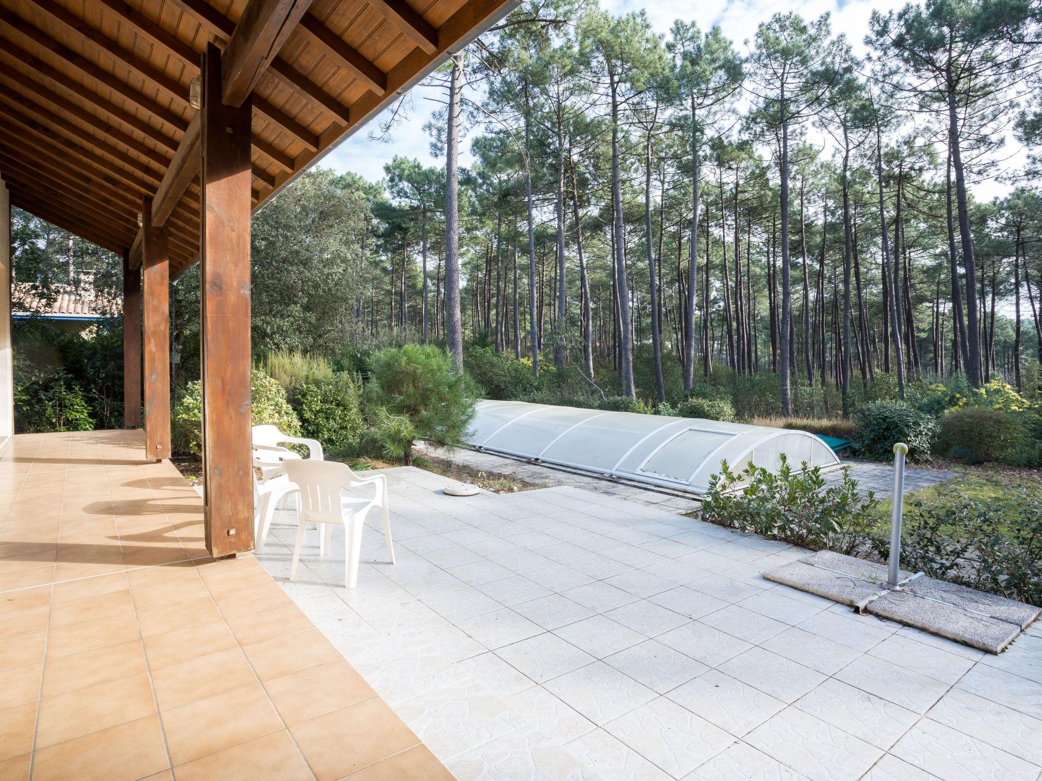 Photo 18 - Maison de 3 chambres à Lacanau avec piscine privée et jardin