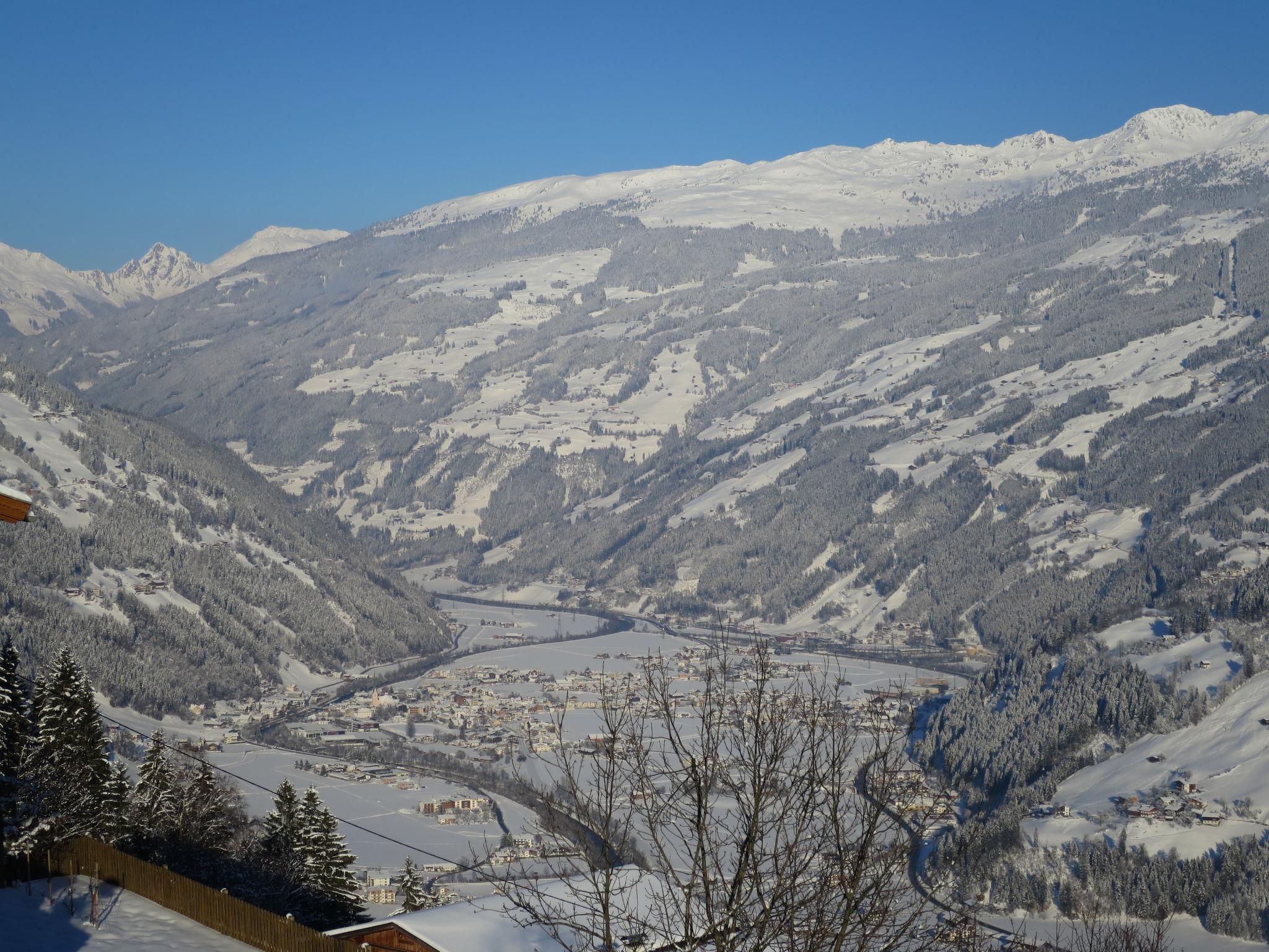Foto 33 - Apartamento de 4 quartos em Gerlosberg com vista para a montanha