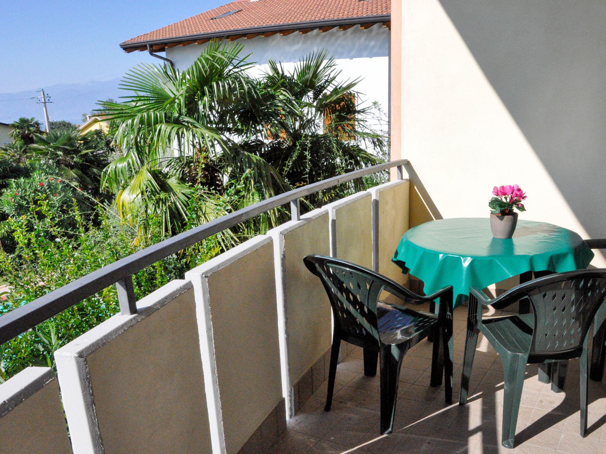 Photo 19 - 2 bedroom Apartment in Lazise with swimming pool and mountain view