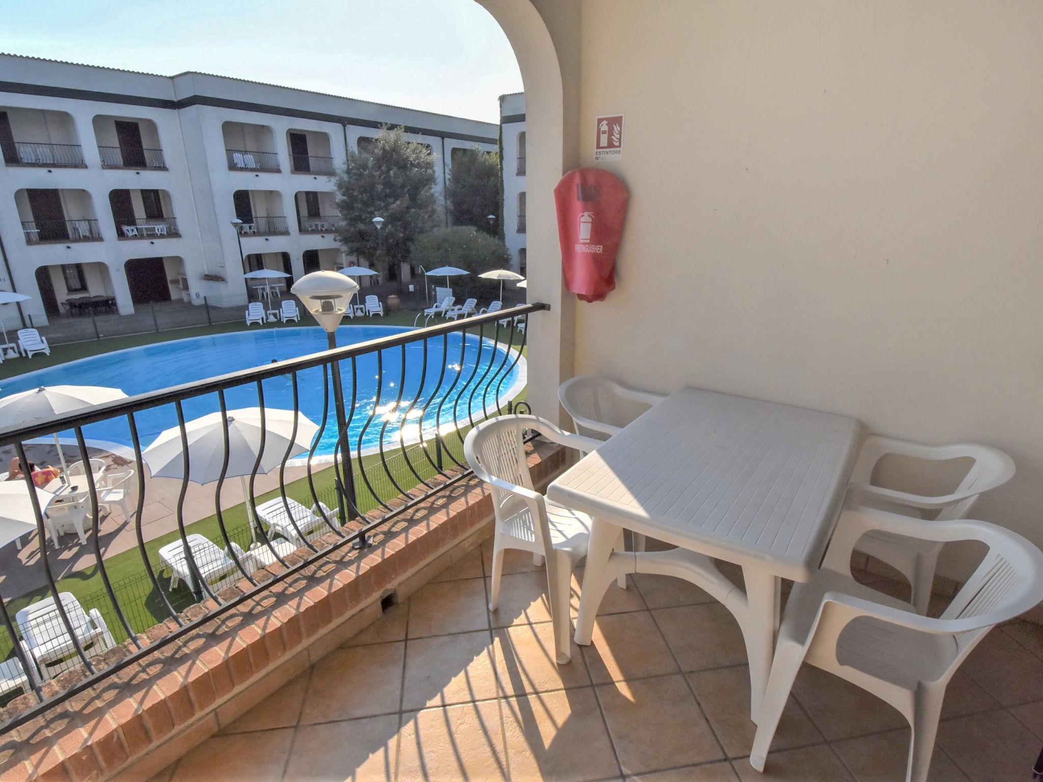 Foto 5 - Apartamento de 2 quartos em Comacchio com piscina e vistas do mar