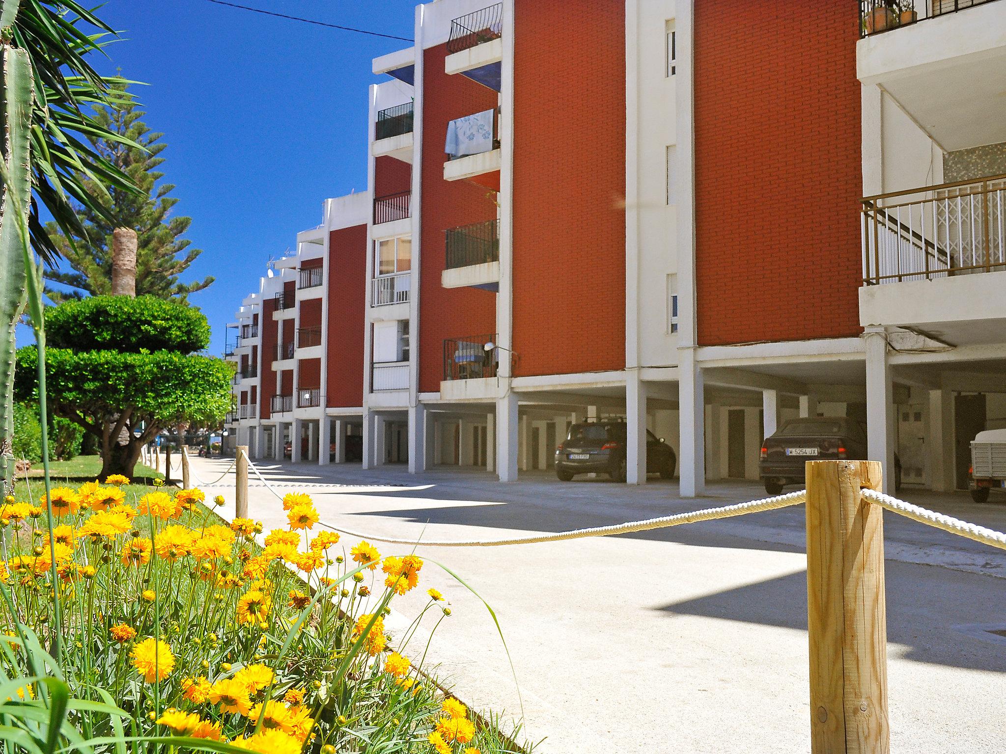 Photo 3 - Appartement de 3 chambres à Jávea avec vues à la mer