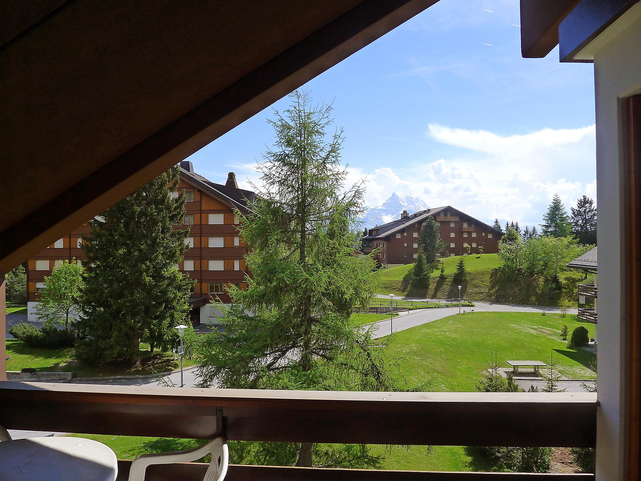 Photo 13 - 2 bedroom Apartment in Ollon with garden and mountain view